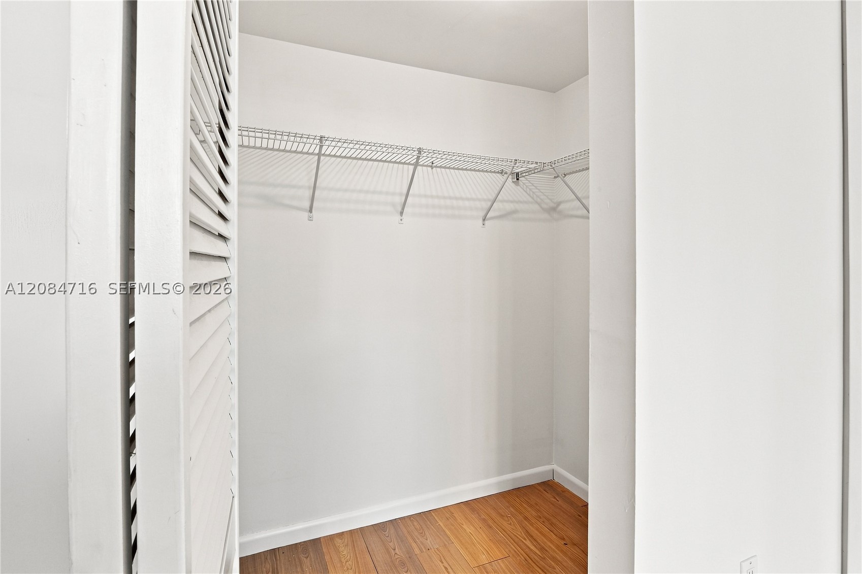 image Gallery Art Condos31