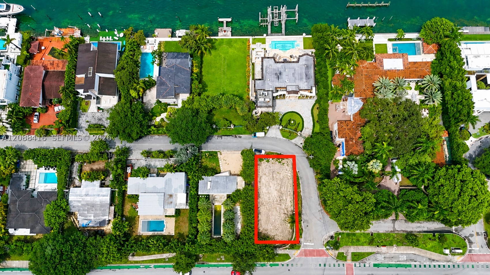 920 N Venetian Dr Miami, FL 33139