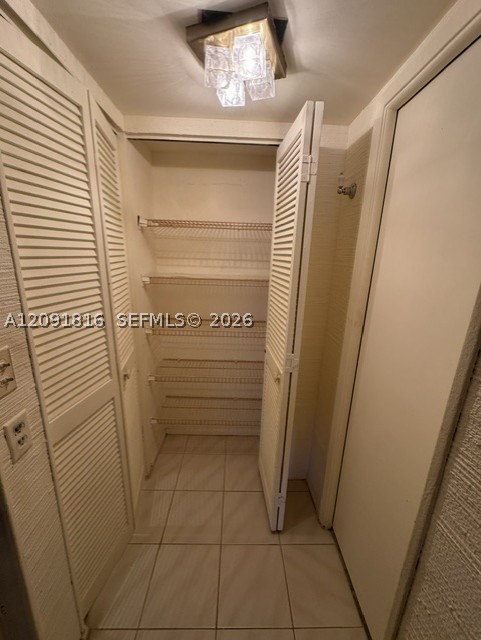 image Brickell Place II8