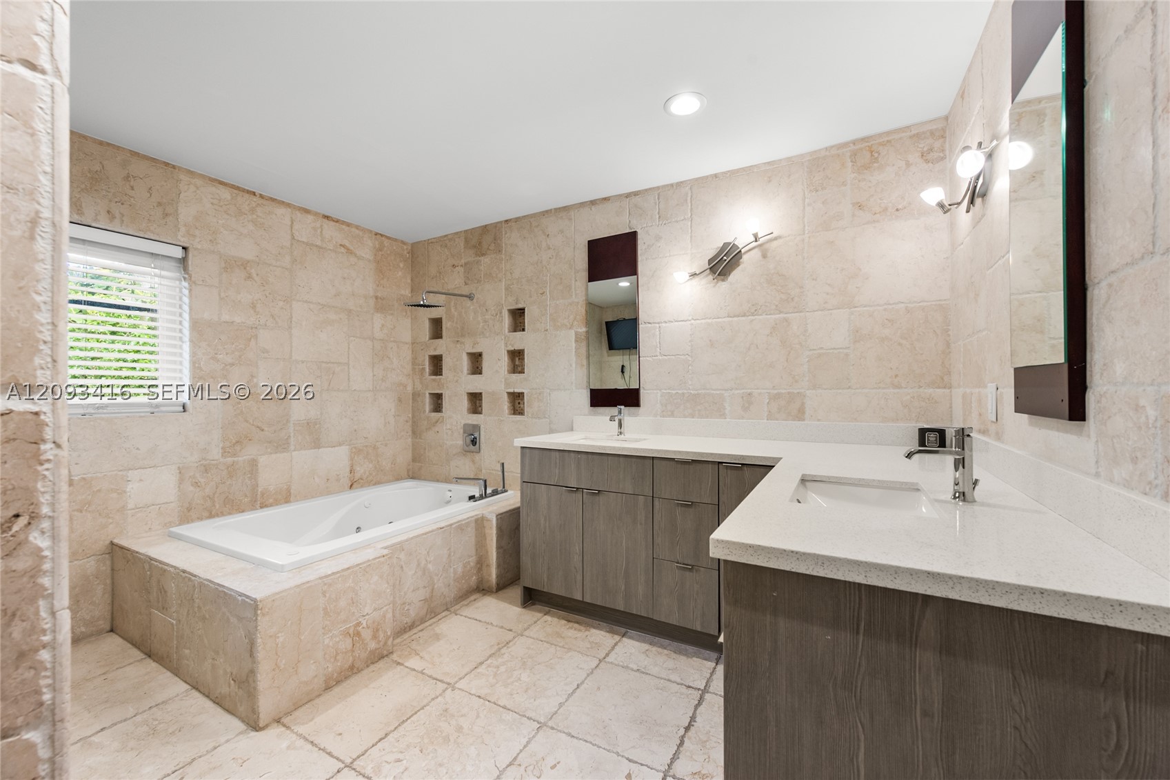 1543 Dorado Ave Coral Gables, FL 33146
