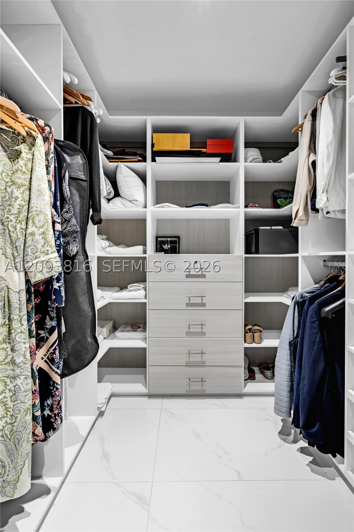 image Residences by Armani Casa22