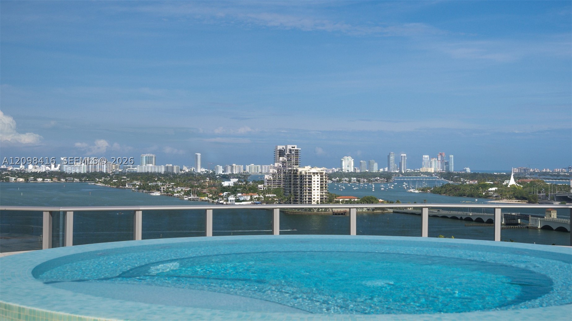image Aria on the Bay35