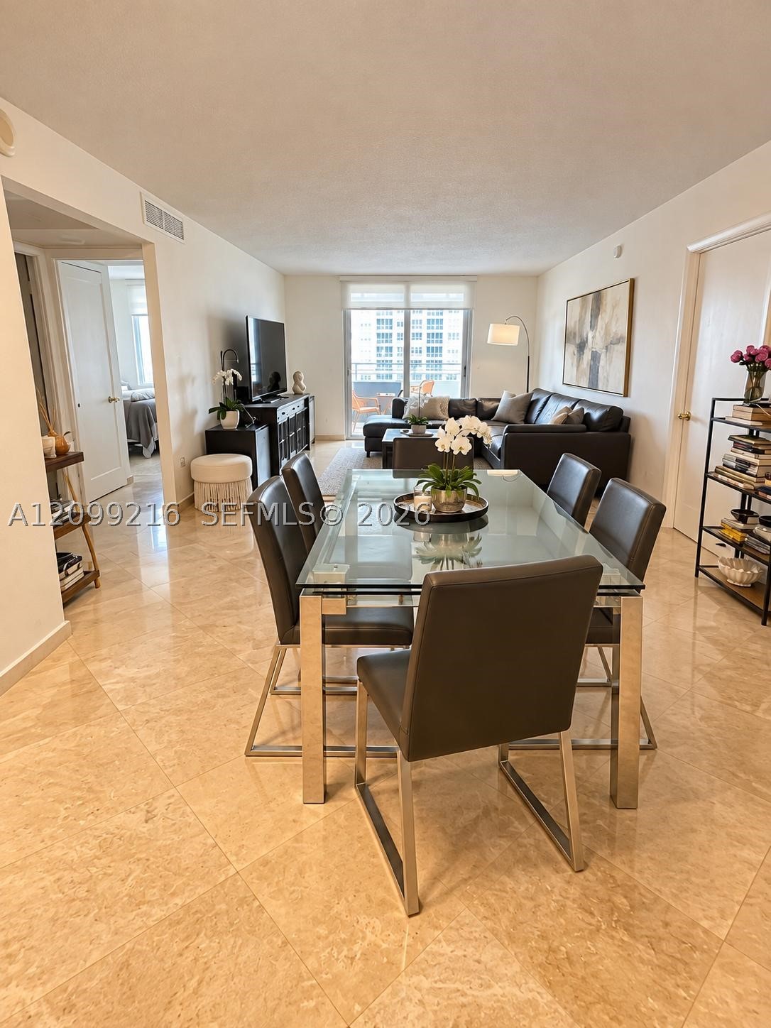 5555 Collins Ave #14Y Miami Beach, FL 33140