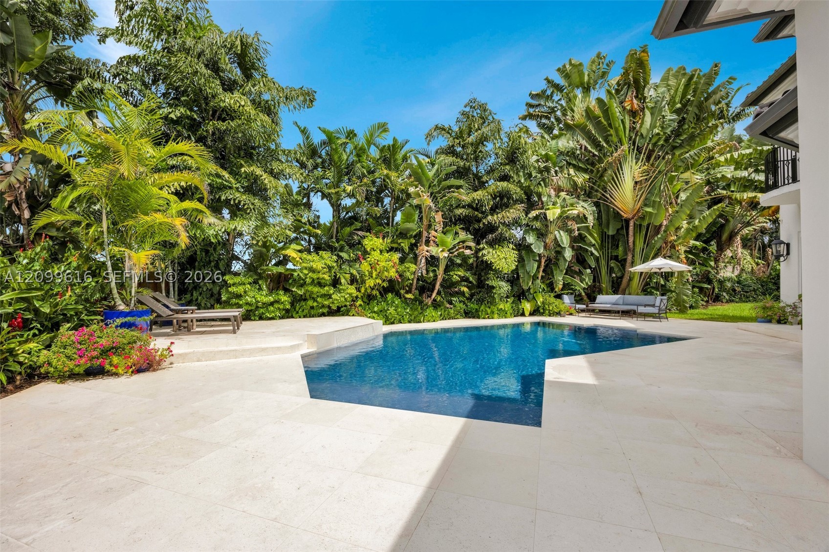9461 SW 103rd St Miami, FL 33176