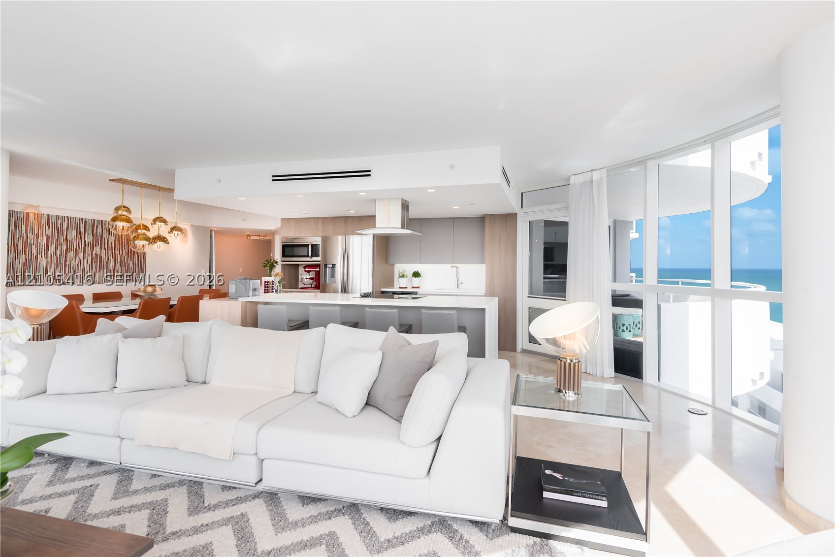 6301 Collins Ave #1105