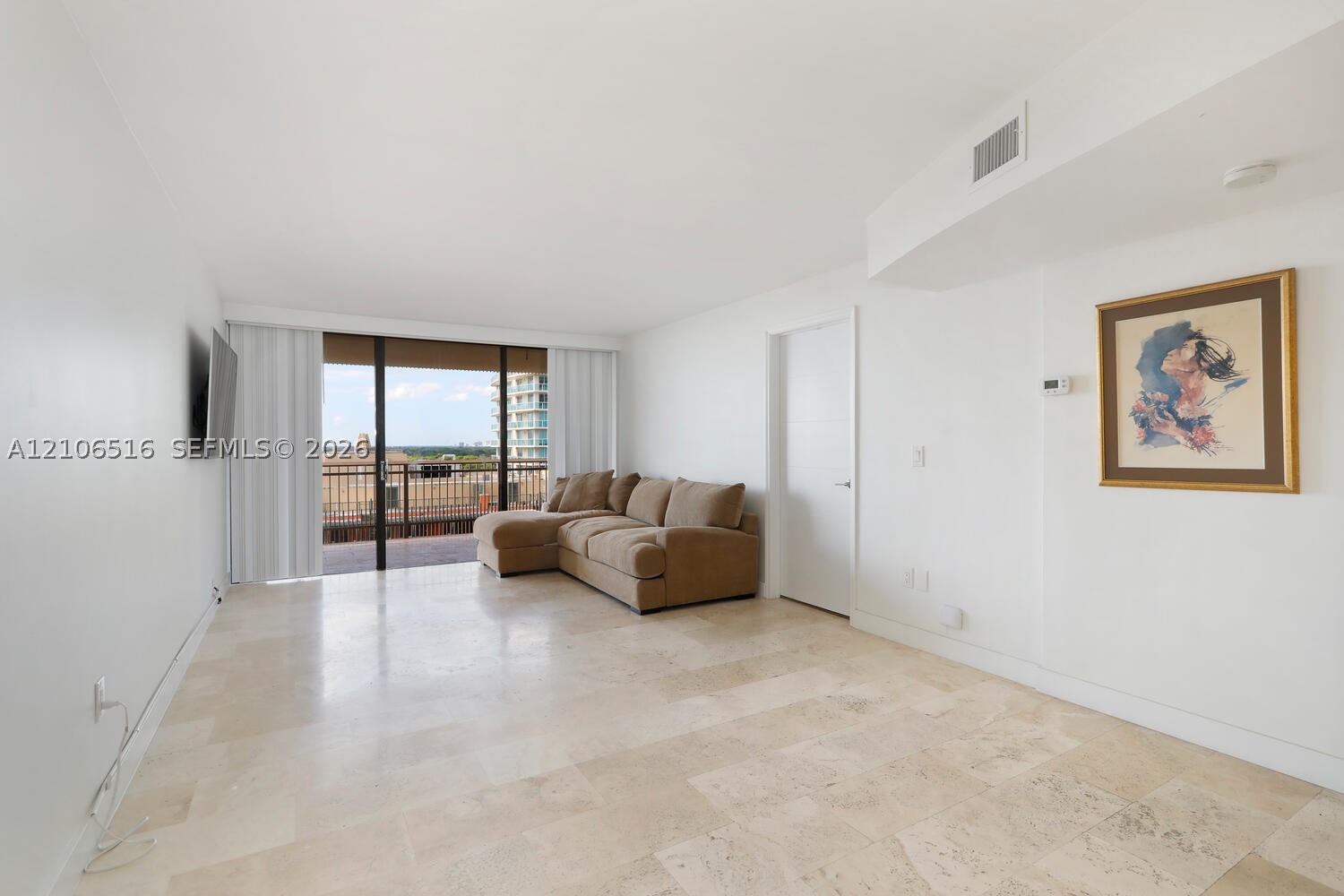 2901 S Bayshore Dr #14D Coconut Grove, FL 33133