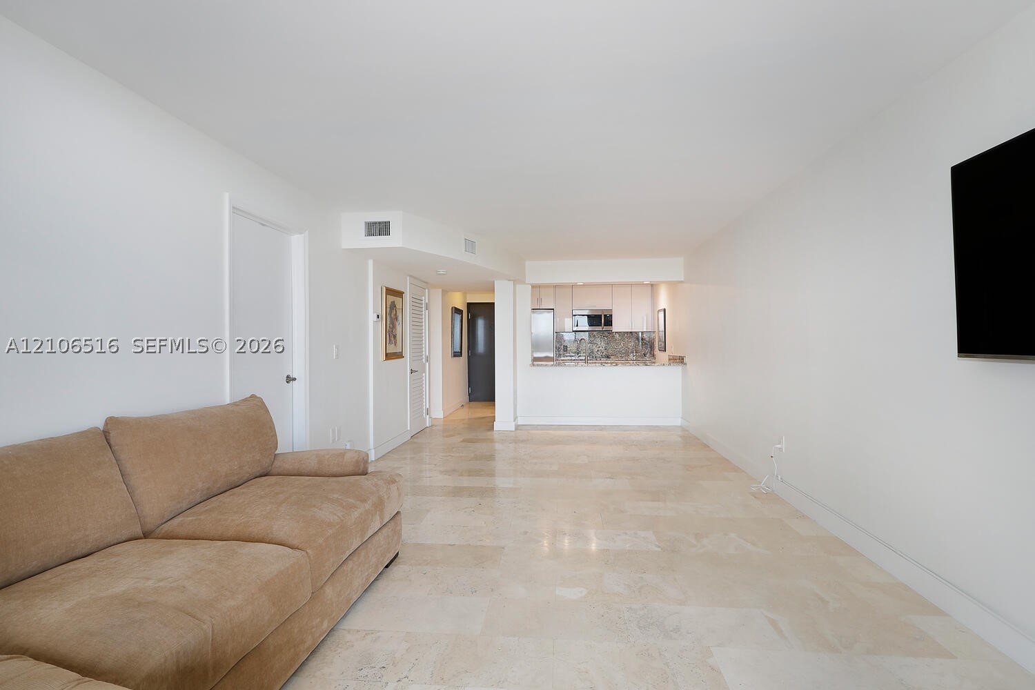 2901 S Bayshore Dr #14D Coconut Grove, FL 33133