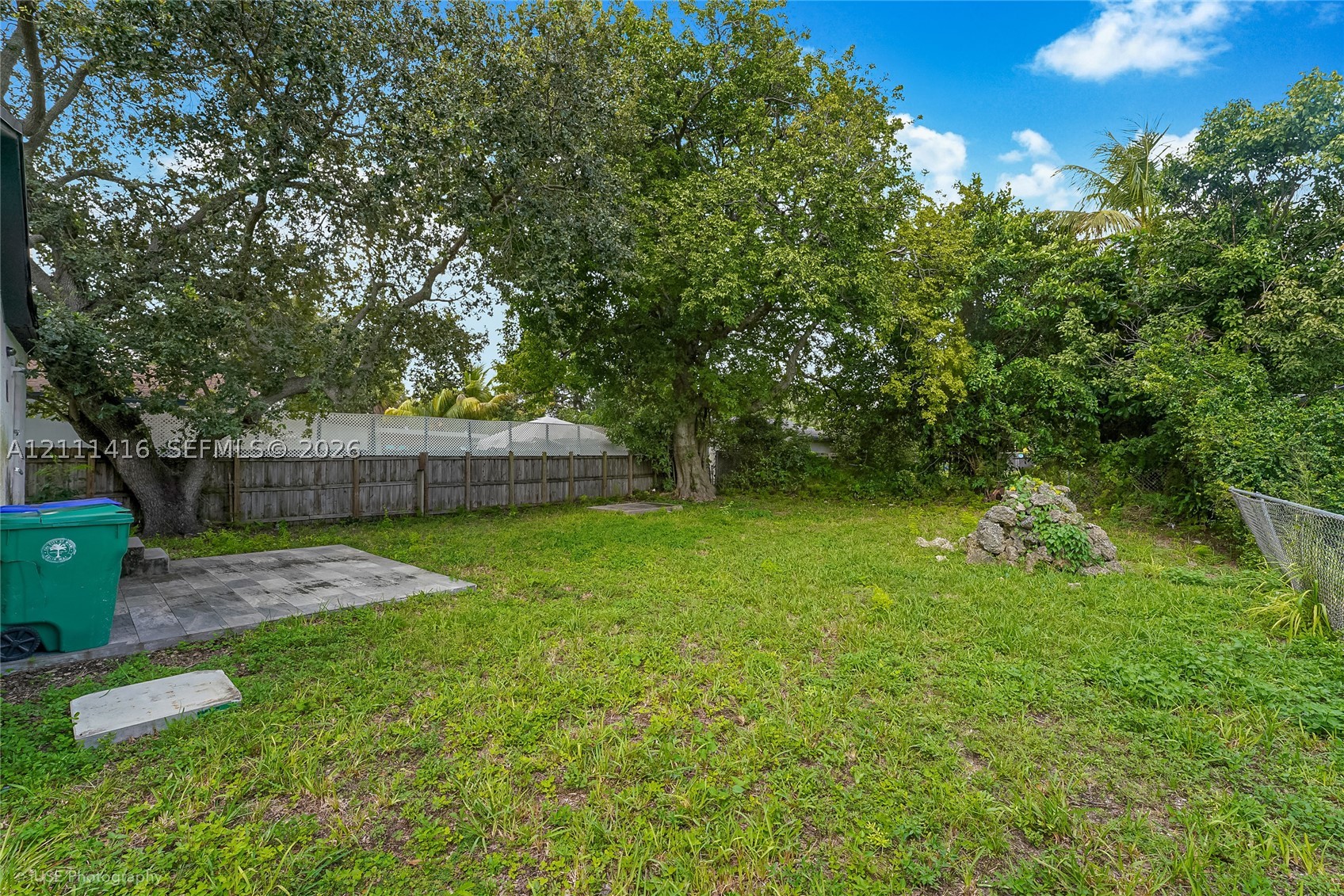 1053 NW 55th St Miami, FL 33127