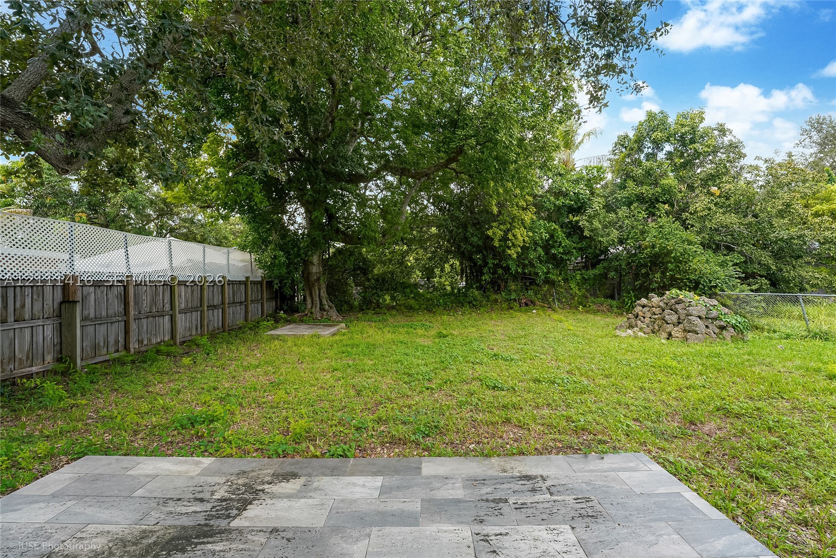 1053 NW 55th St Miami, FL 33127