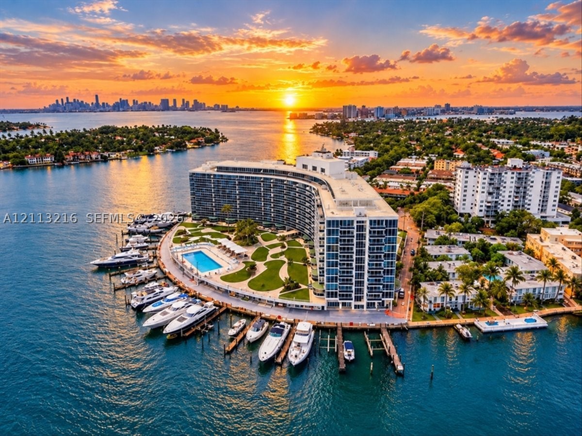 900 Bay Dr #425