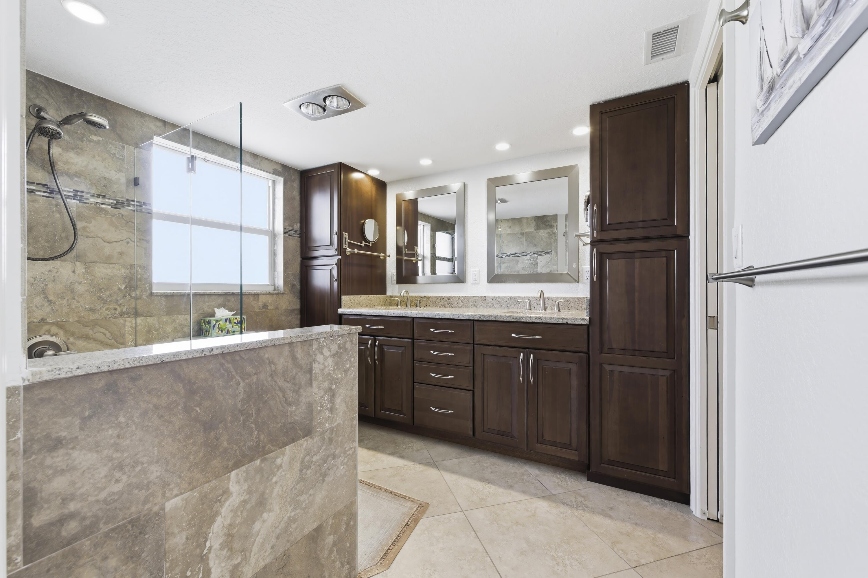 3000 NE 48th #406 Lighthouse Point, FL 33064