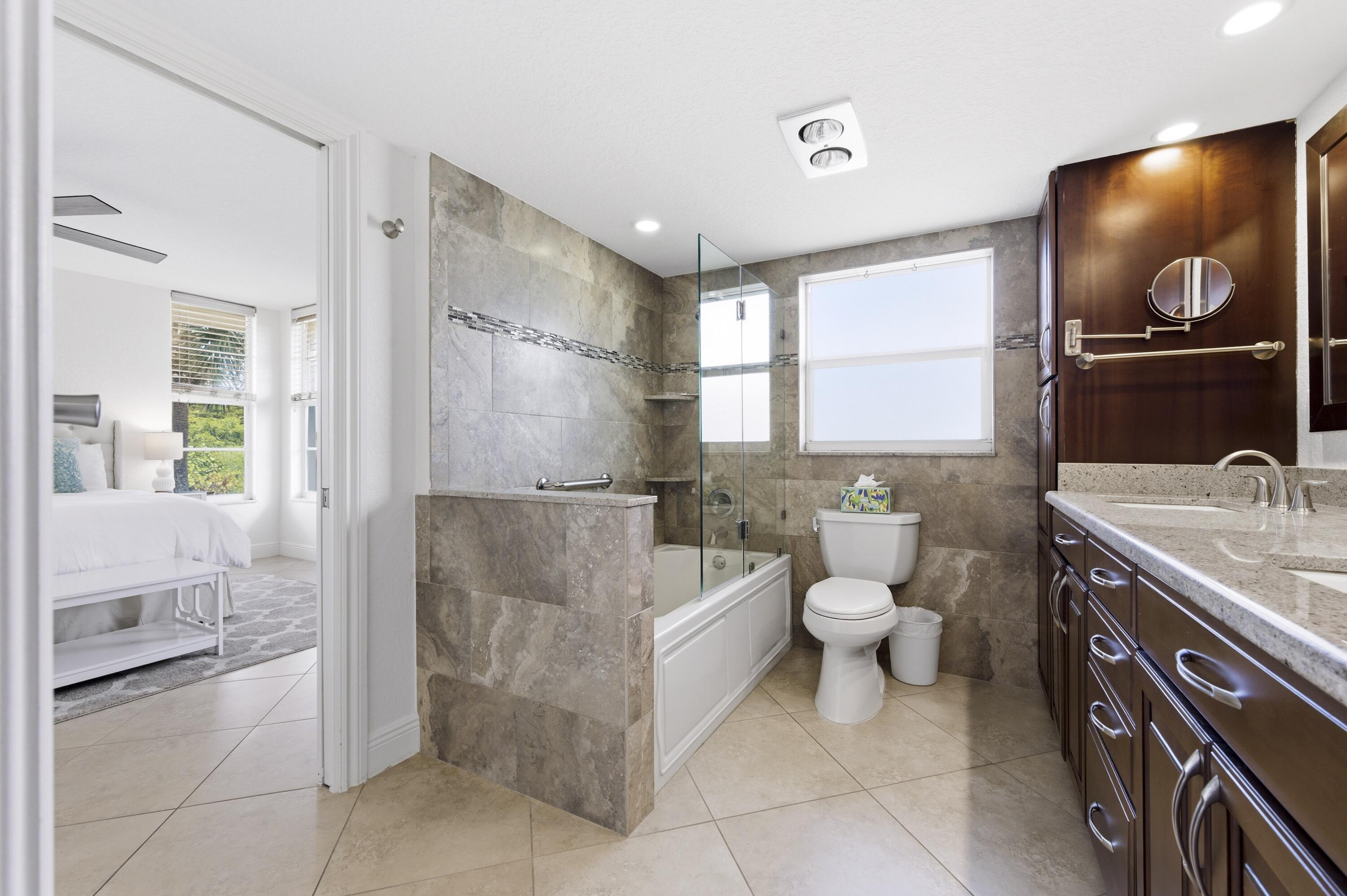 3000 NE 48th #406 Lighthouse Point, FL 33064