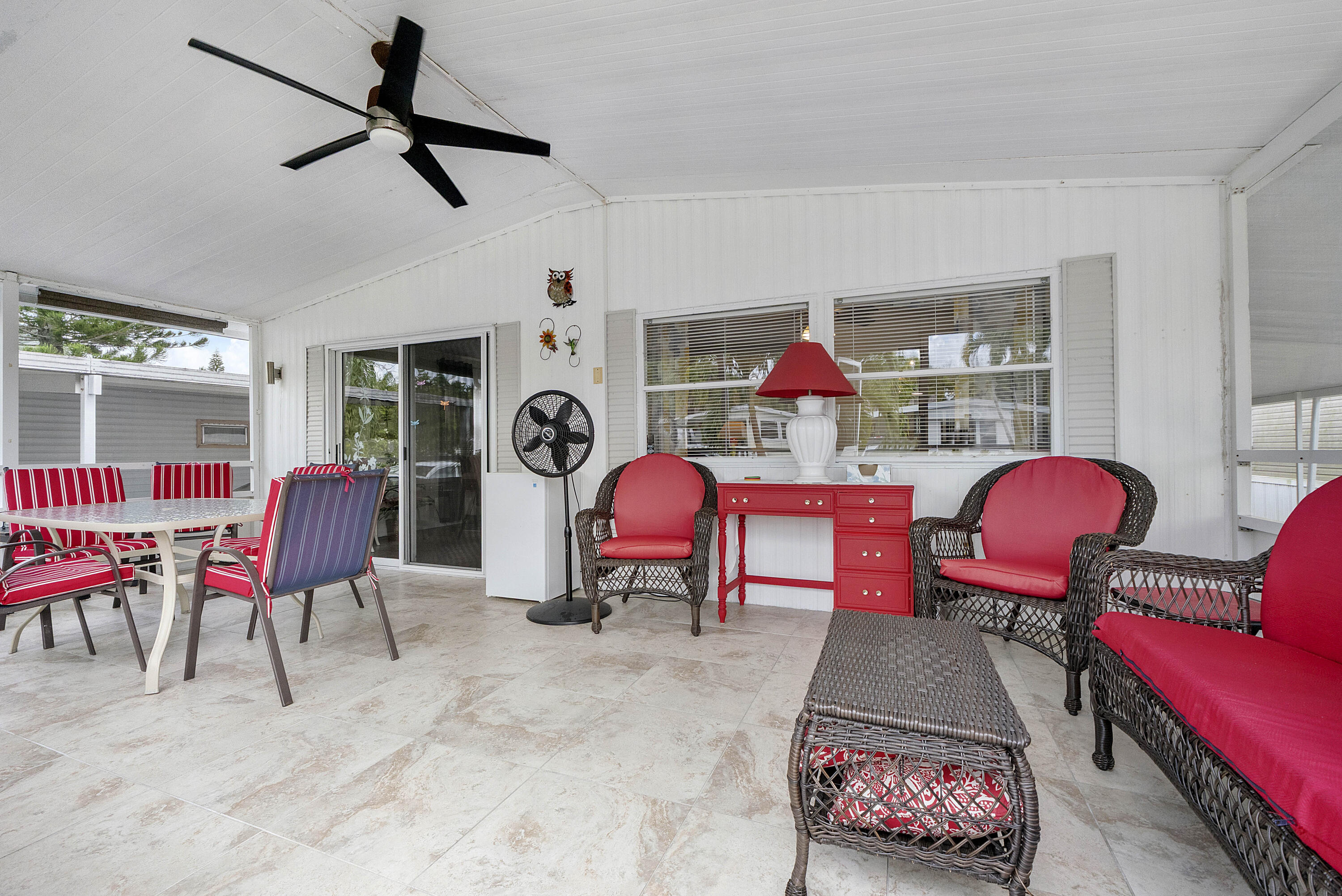 5490 SW 32nd Fort Lauderdale, FL 33312