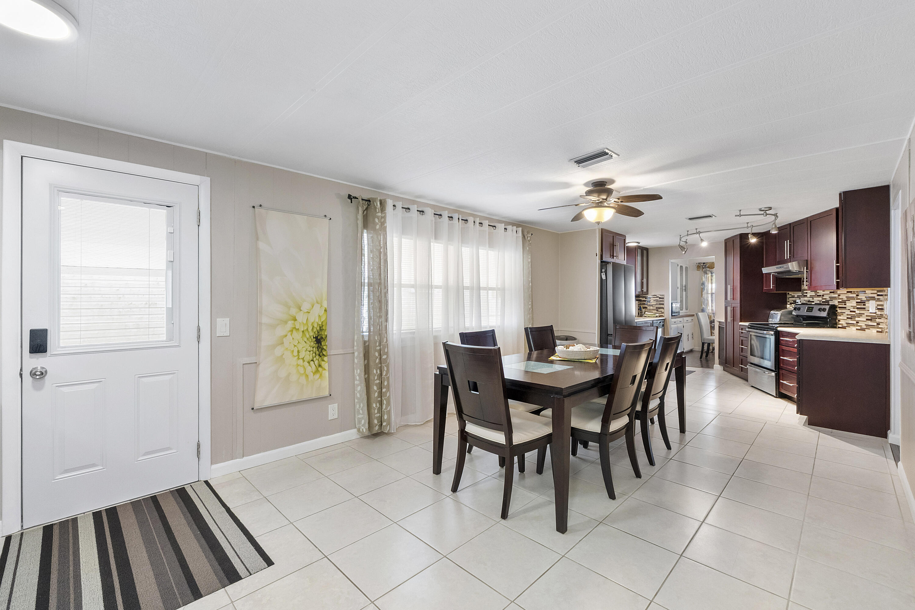 5490 SW 32nd Fort Lauderdale, FL 33312