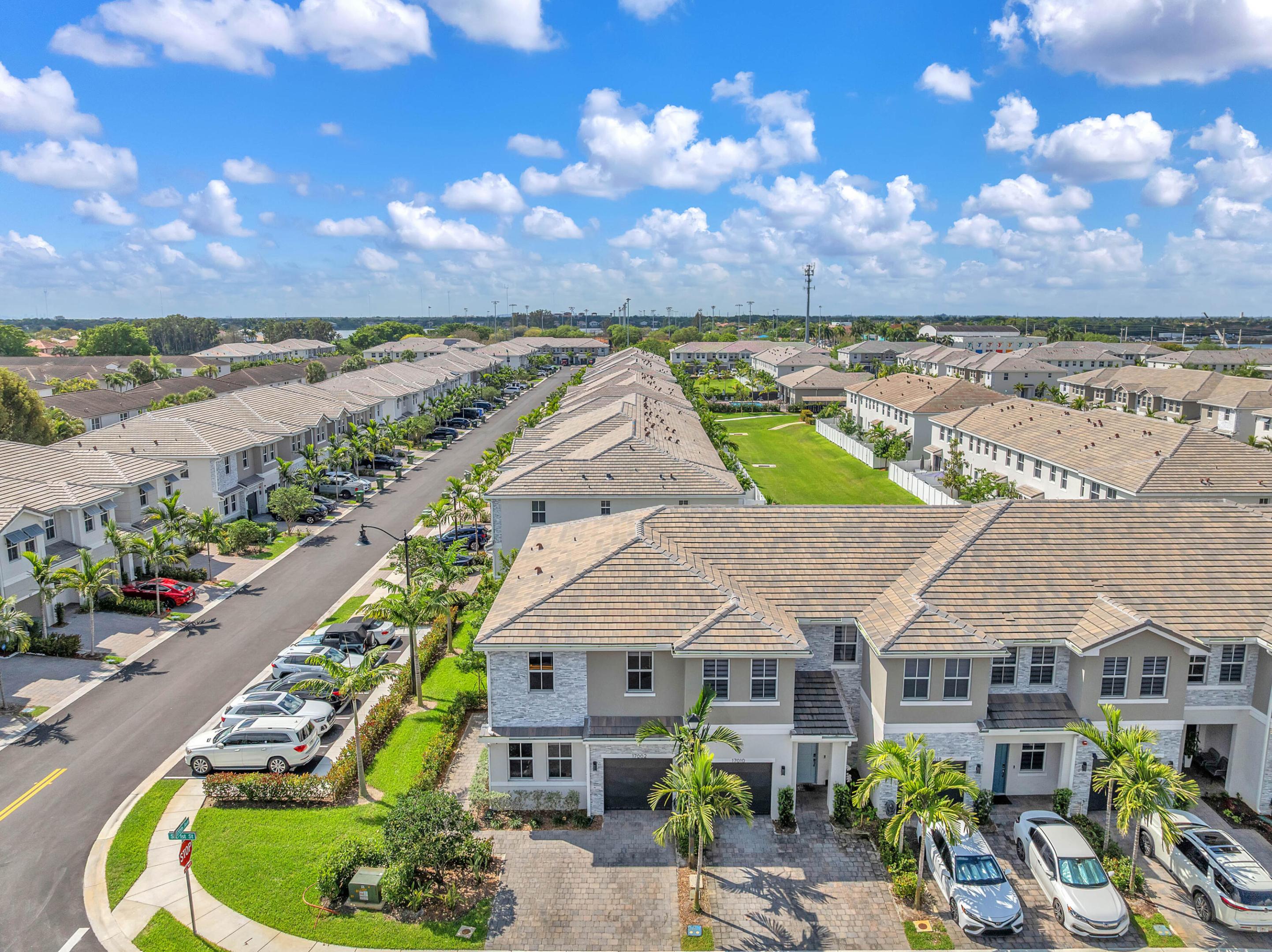 17002 SW 1st Pembroke Pines, FL 33027