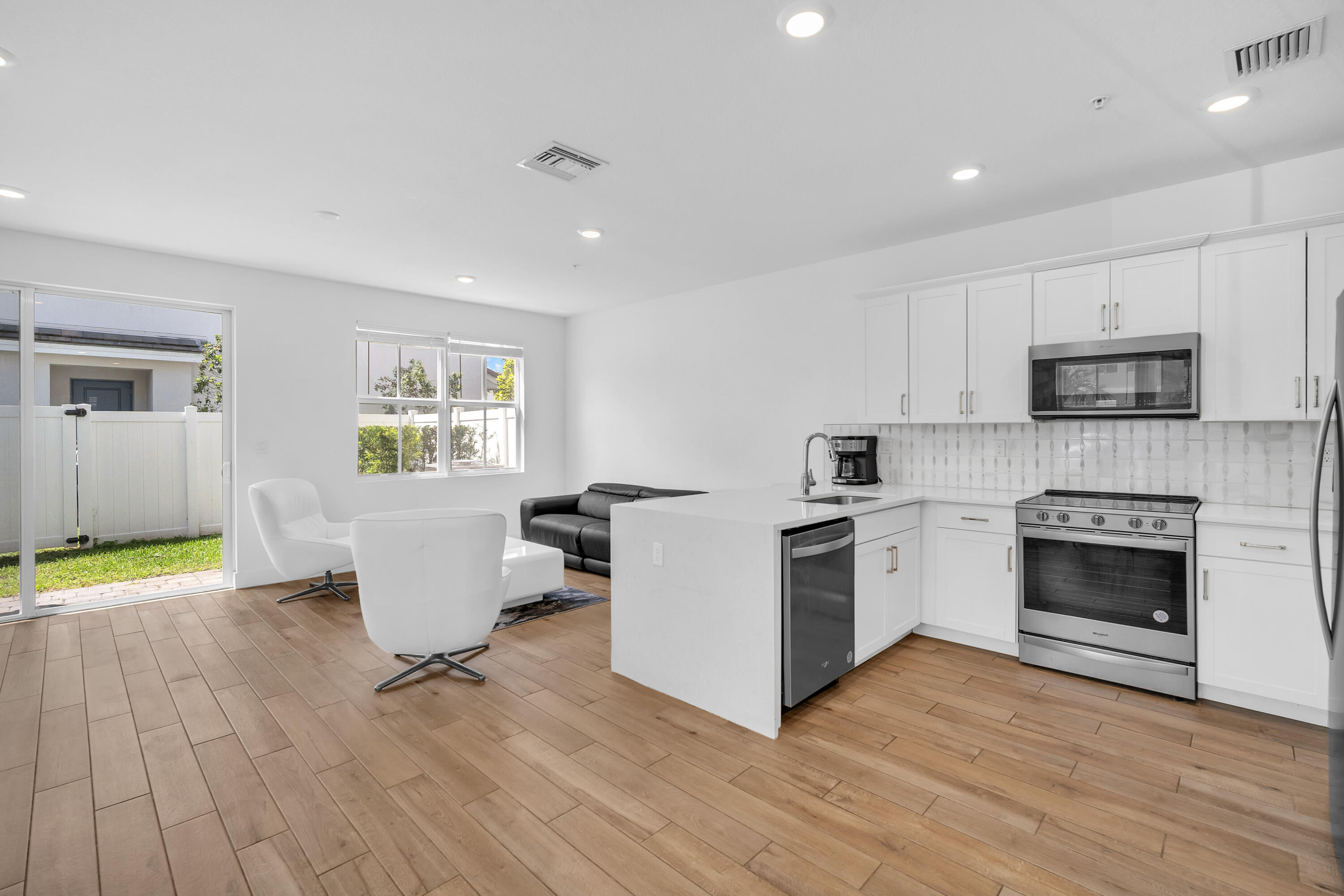 17002 SW 1st Pembroke Pines, FL 33027