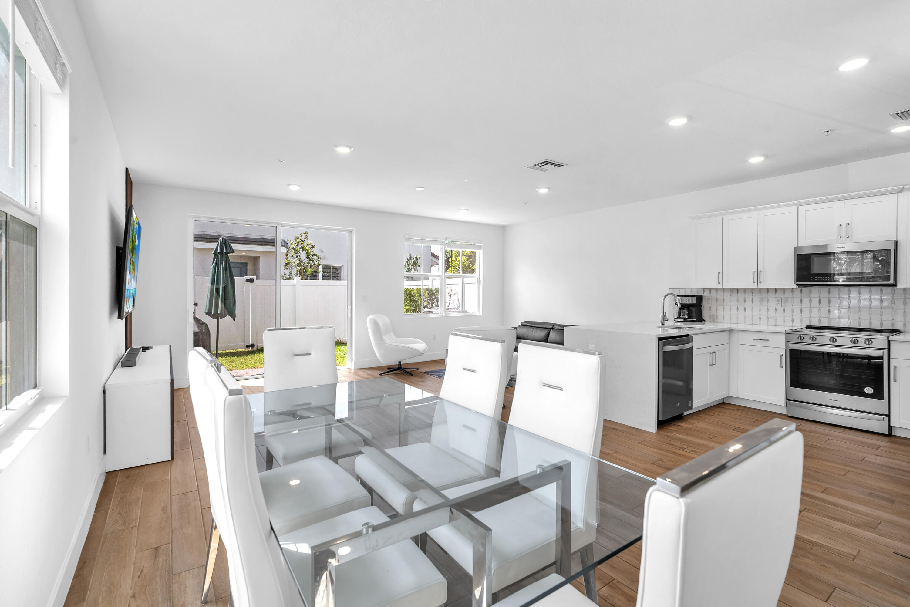 17002 SW 1st Pembroke Pines, FL 33027