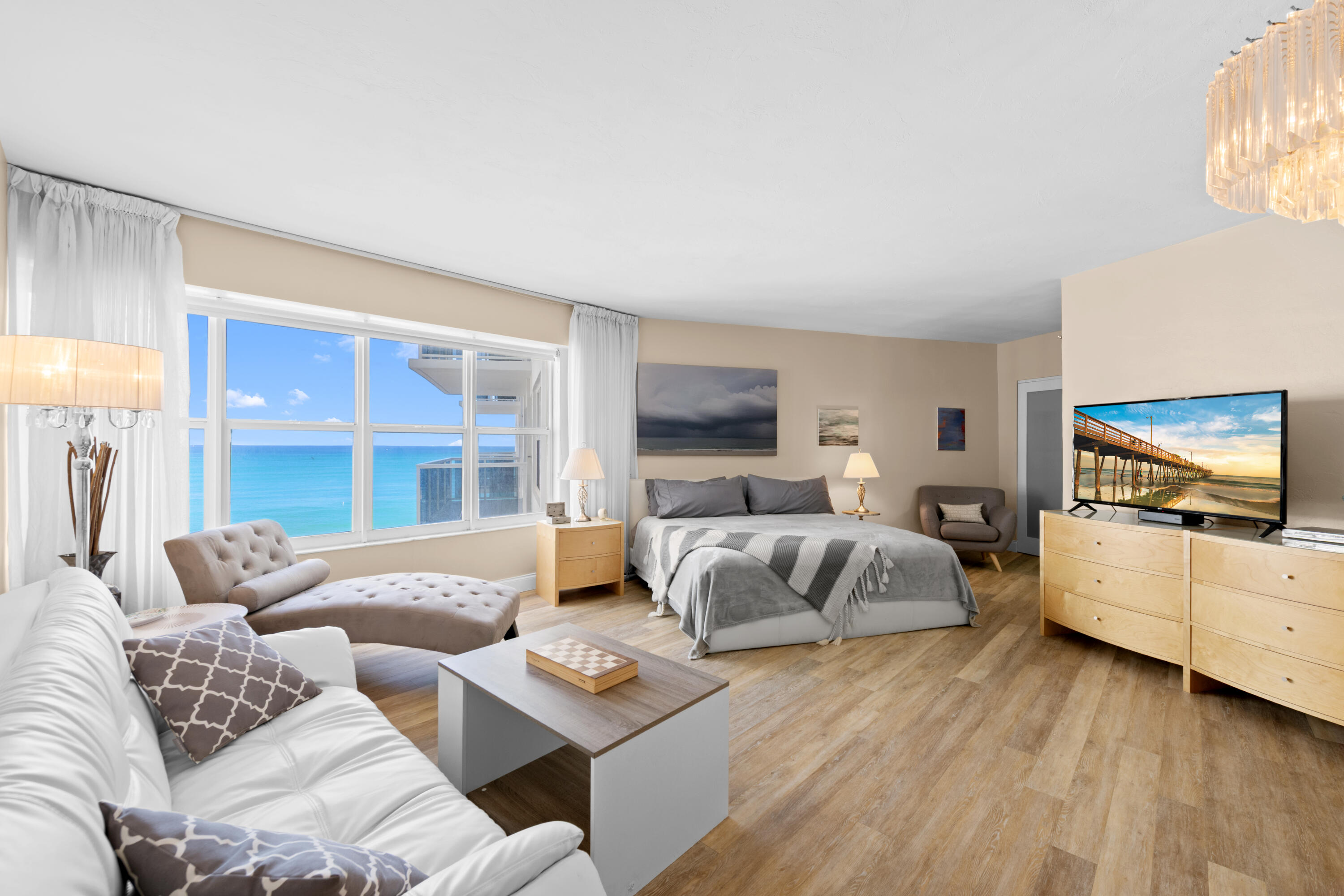 3700 Galt Ocean #702