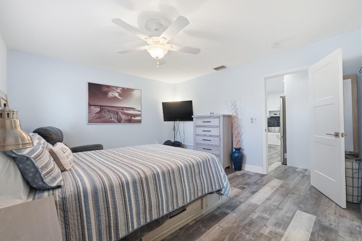 380 SE 5th Pompano Beach, FL 33060