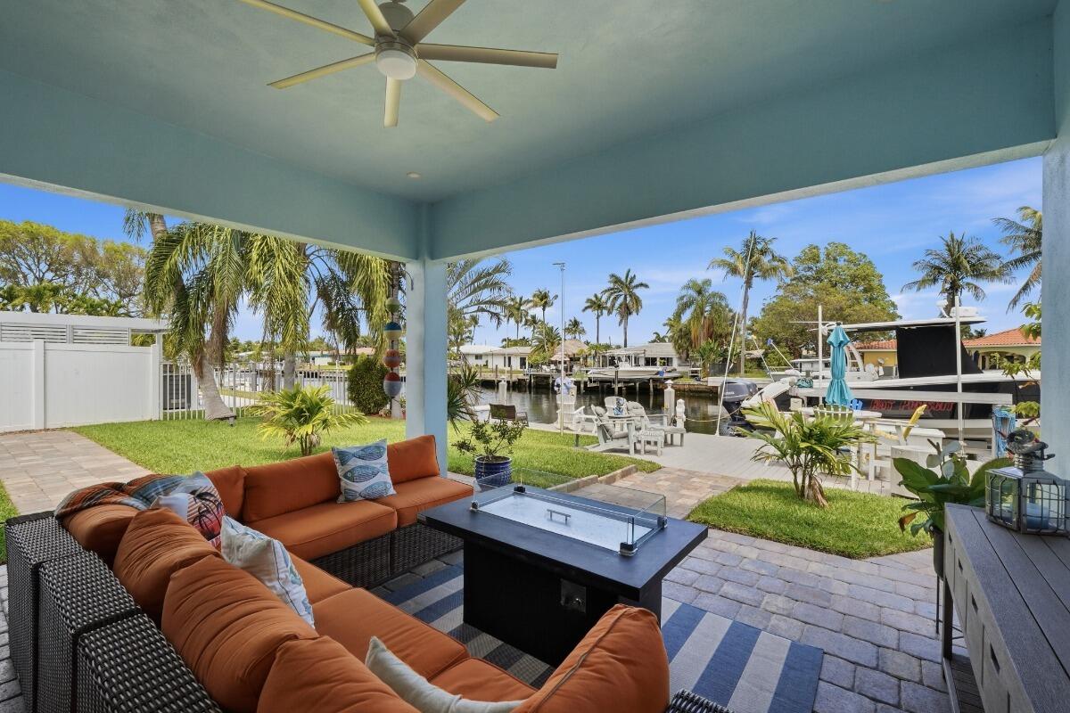 380 SE 5th Pompano Beach, FL 33060