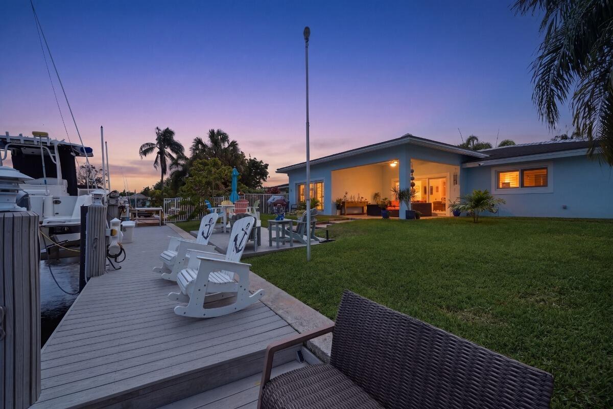 380 SE 5th Pompano Beach, FL 33060