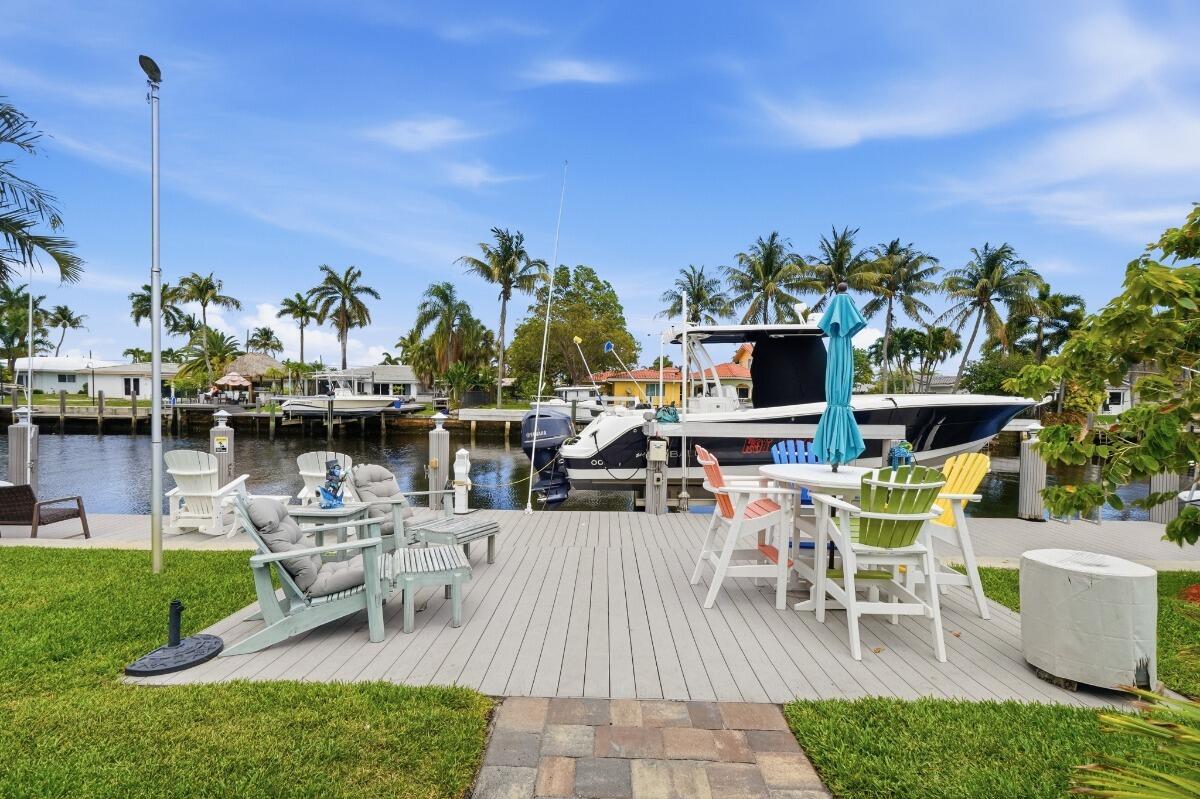 380 SE 5th Pompano Beach, FL 33060