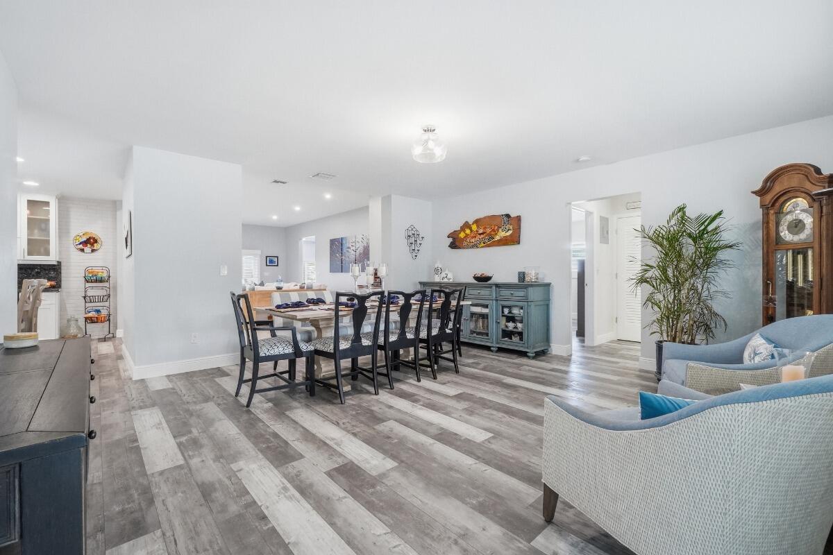 380 SE 5th Pompano Beach, FL 33060