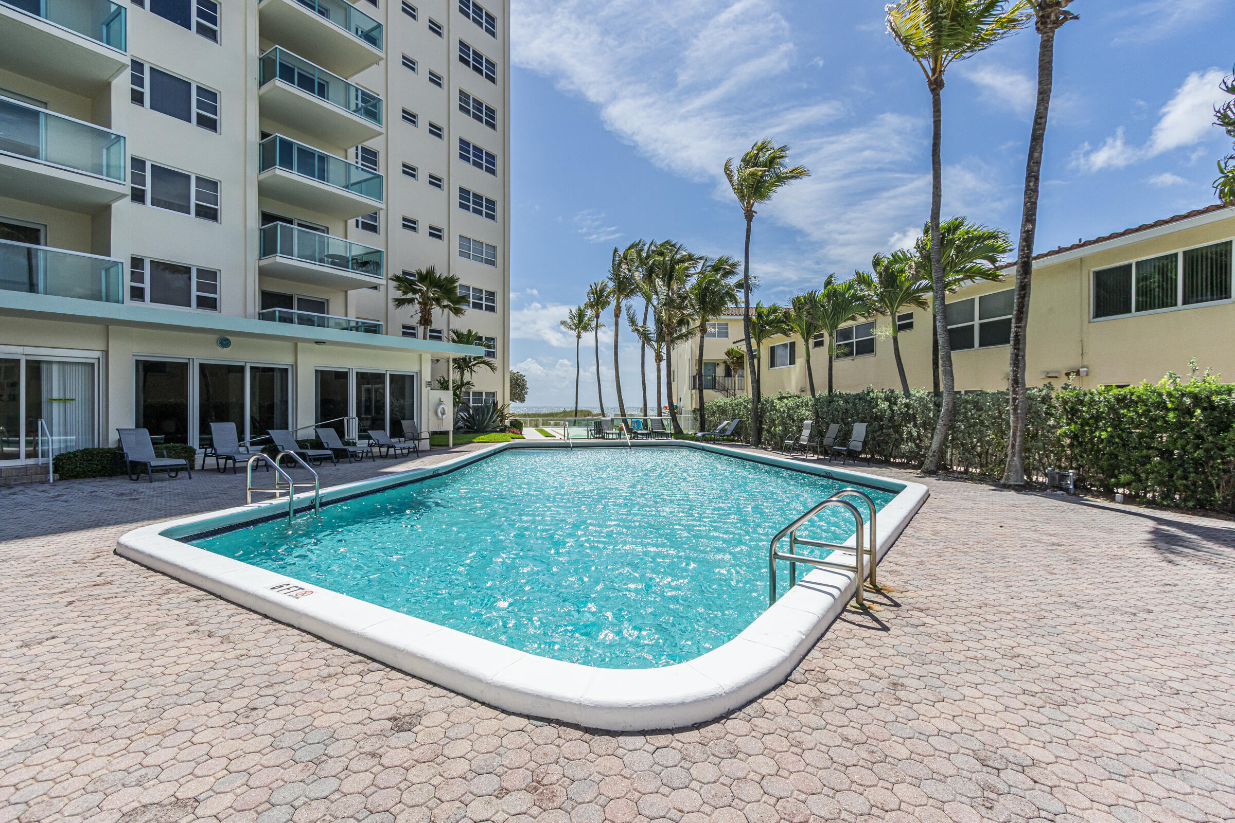 6000 N Ocean #7b Lauderdale By The Sea, FL 33308