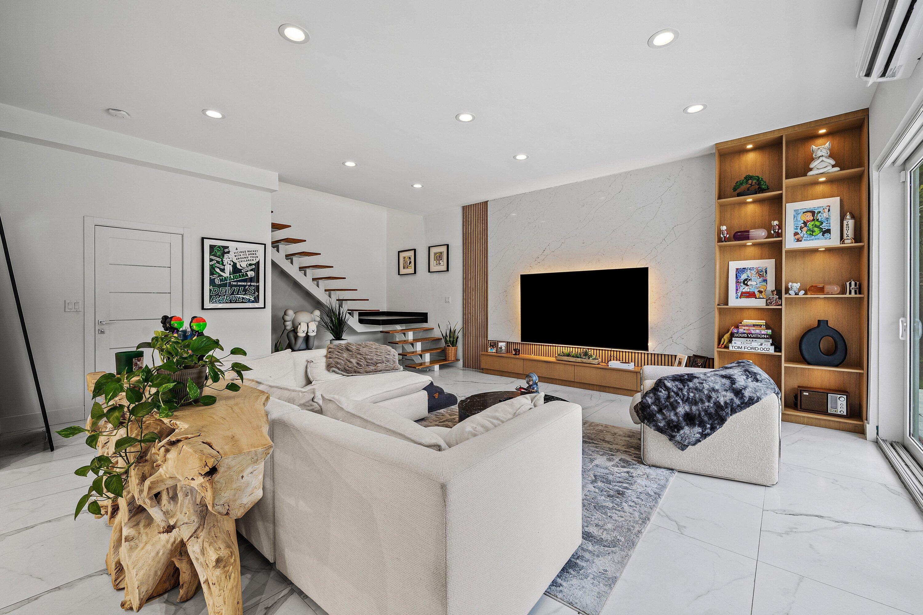 5920 NE 21st Fort Lauderdale, FL 33308