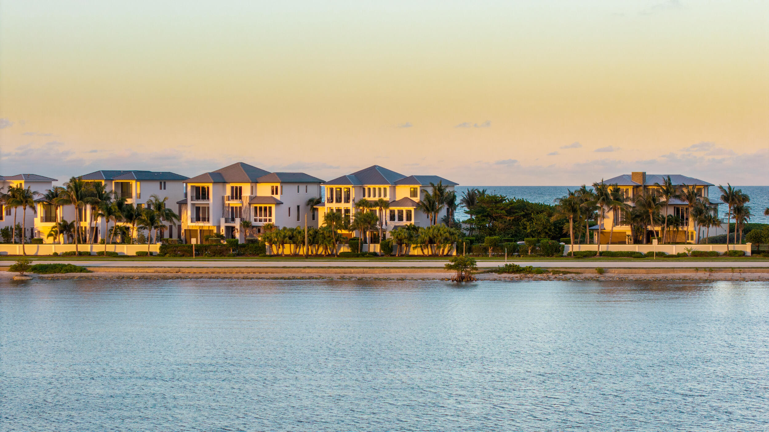 8036 S Ocean Jensen Beach, FL 34957