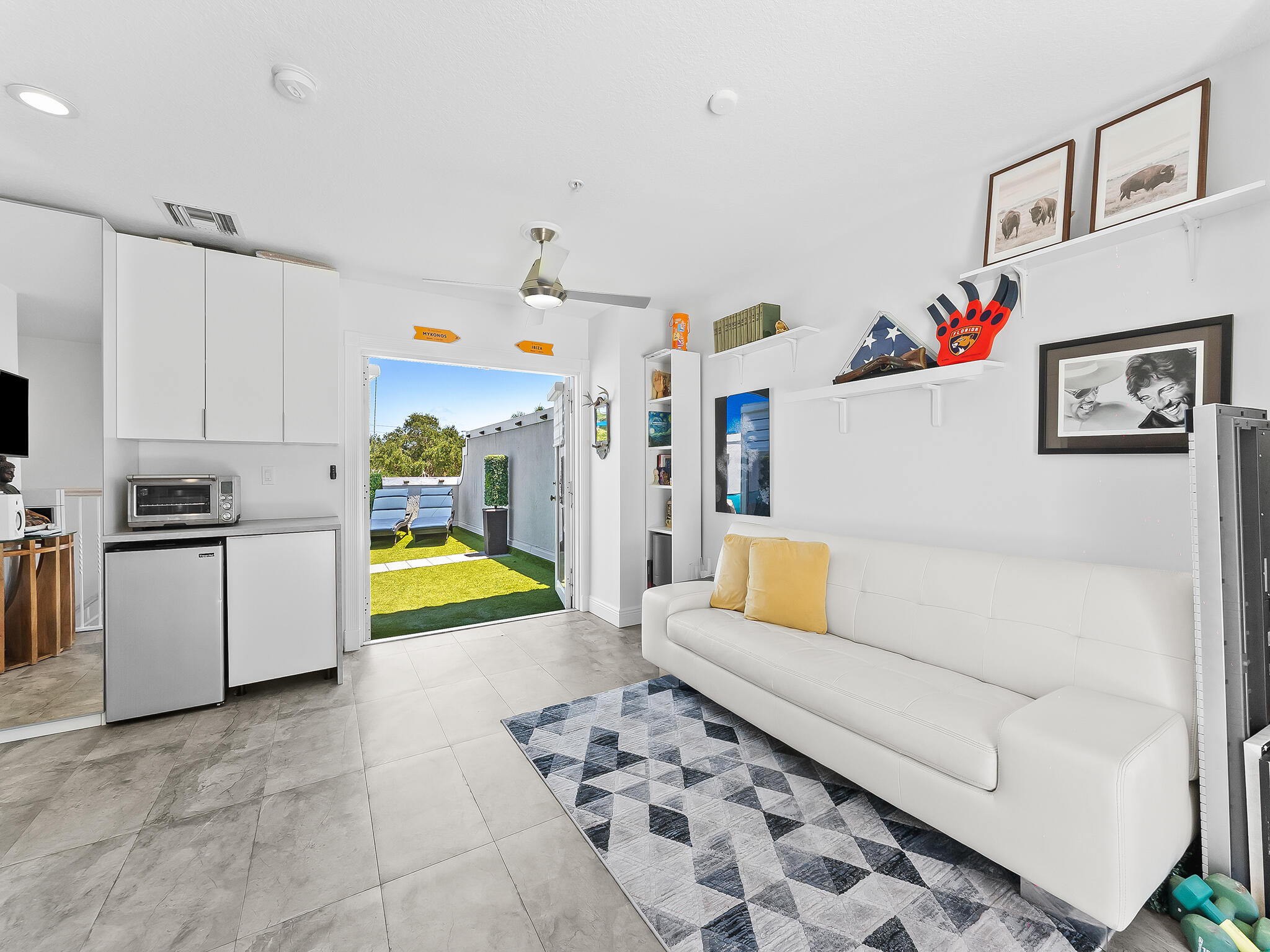 1806 NE 26th Fort Lauderdale, FL 33305