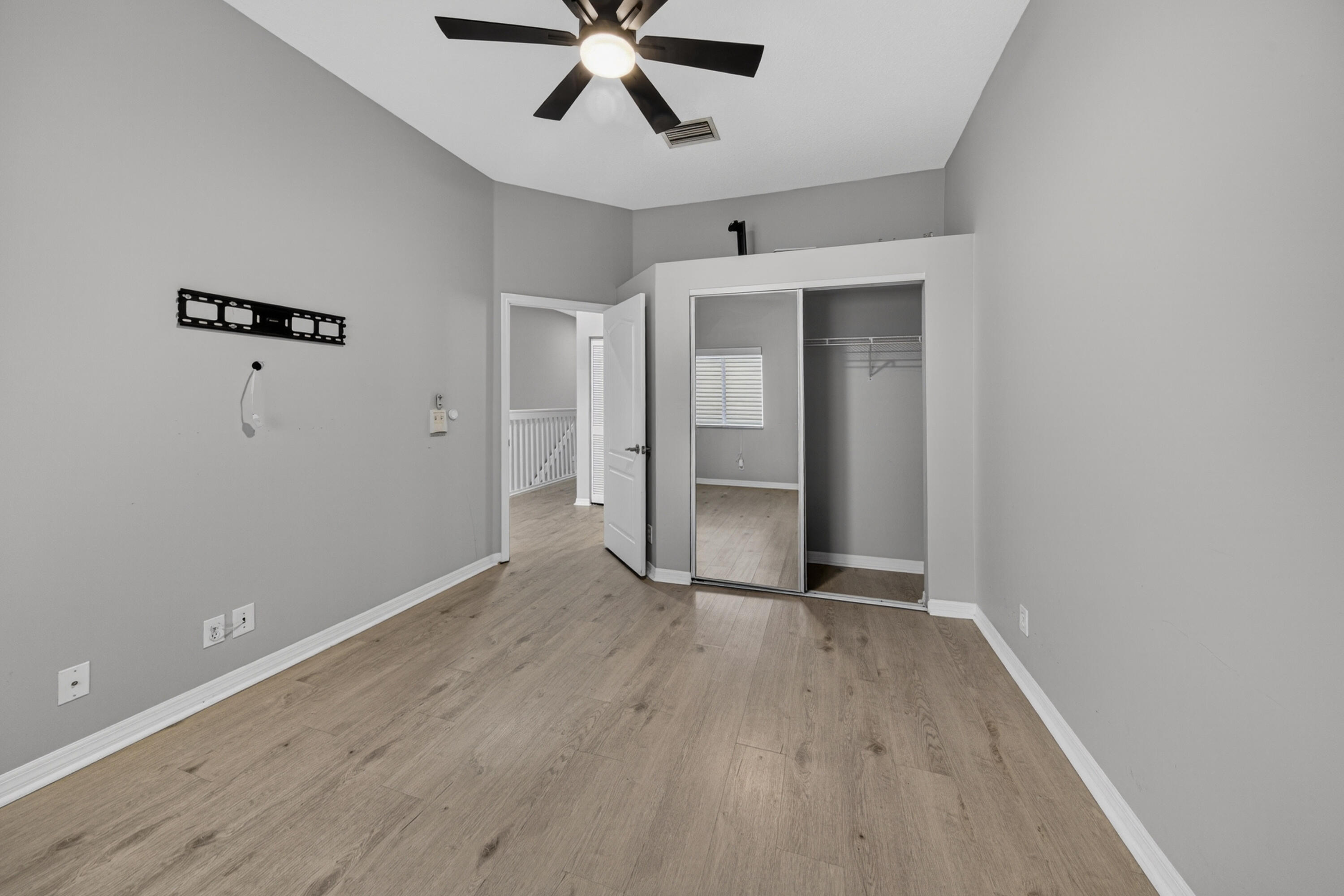 835 NE 17th Fort Lauderdale, FL 33304
