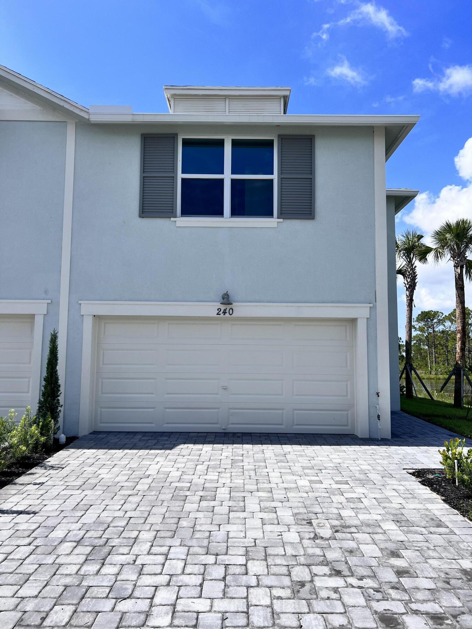 240 Osprey Preserve