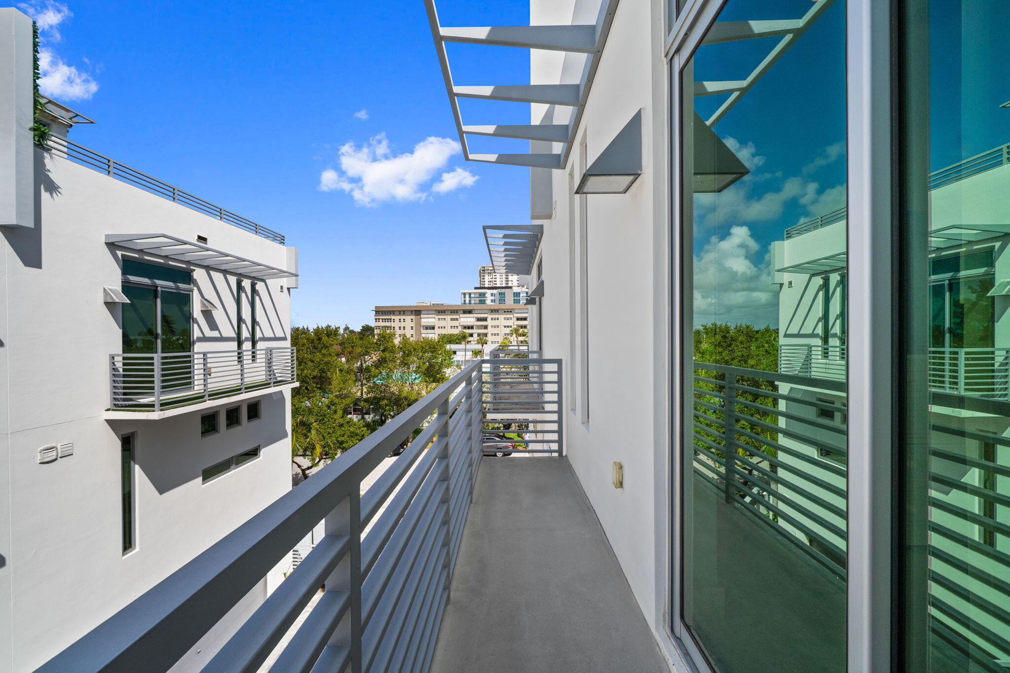 705 Briny Pompano Beach, FL 33062