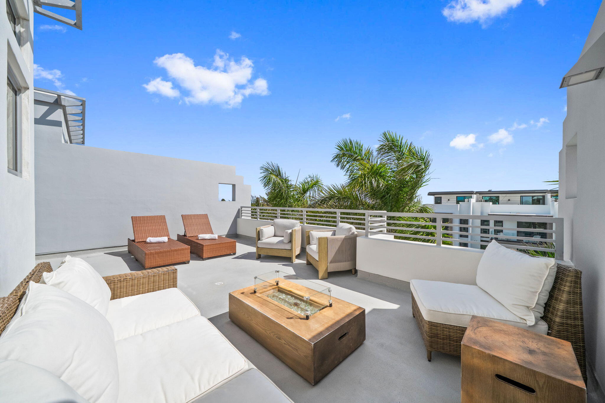 705 Briny Pompano Beach, FL 33062
