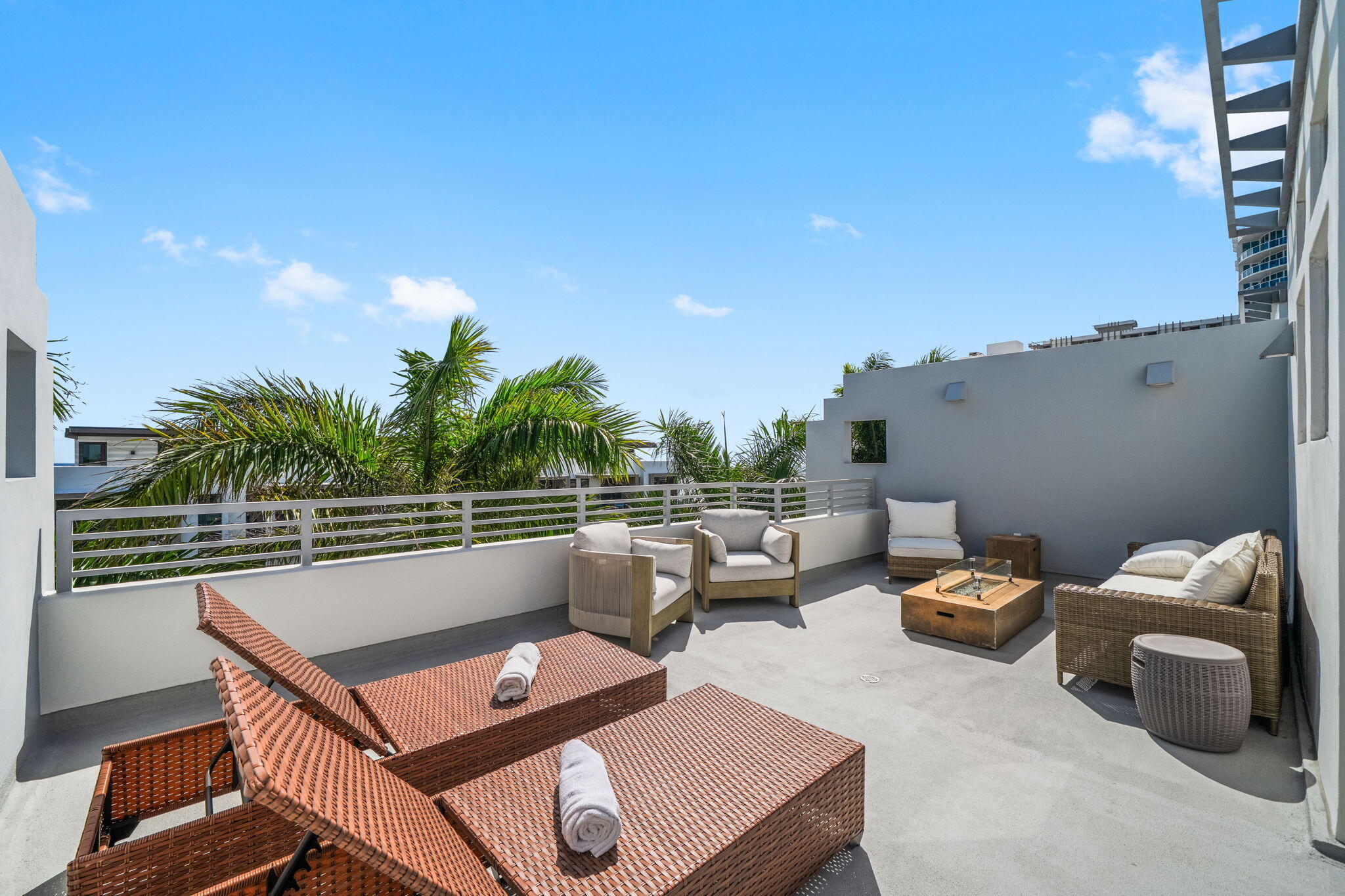 705 Briny Pompano Beach, FL 33062