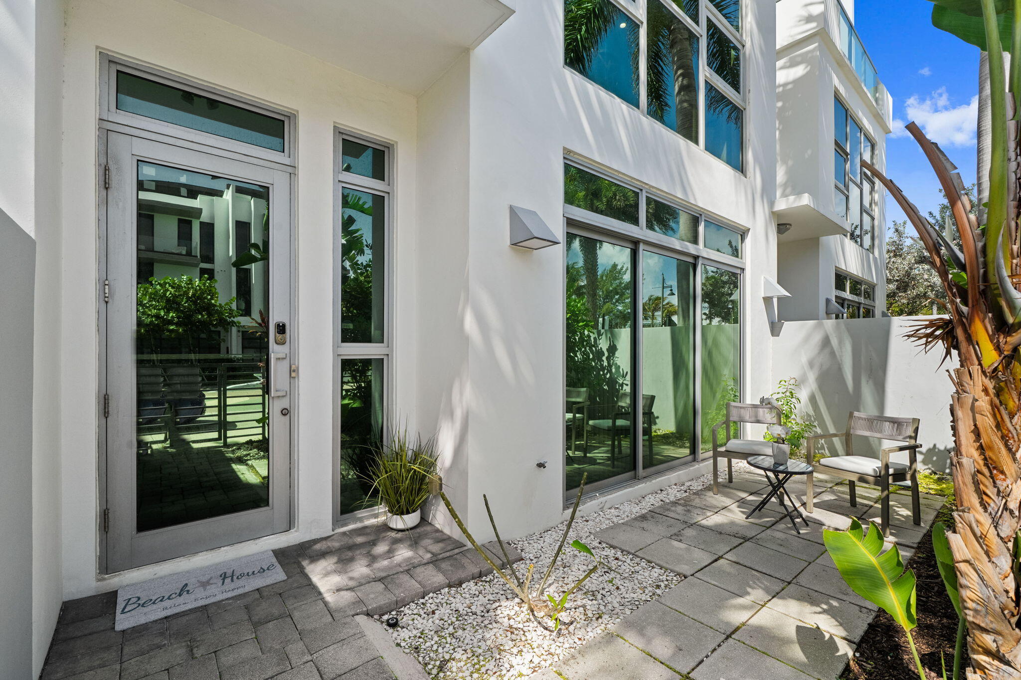 705 Briny Pompano Beach, FL 33062