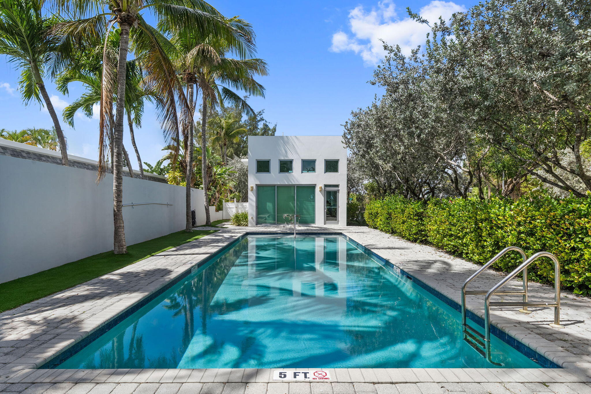 705 Briny Pompano Beach, FL 33062