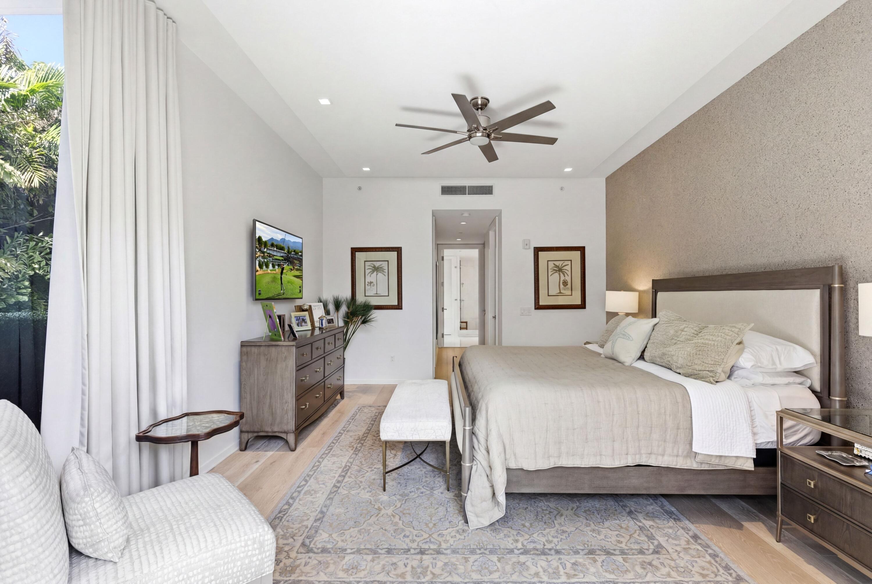 1110 Seminole #201 Fort Lauderdale, FL 33304