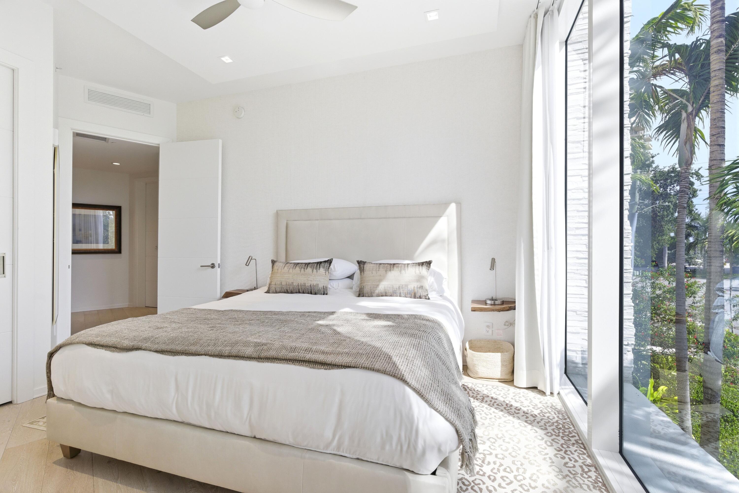 1110 Seminole #201 Fort Lauderdale, FL 33304