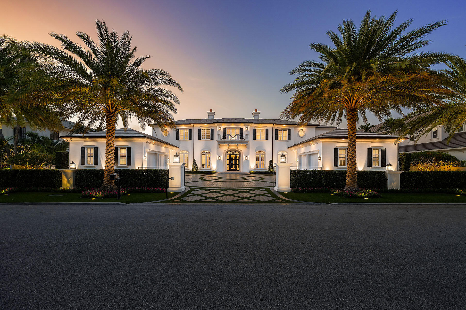 215 W Key Palm