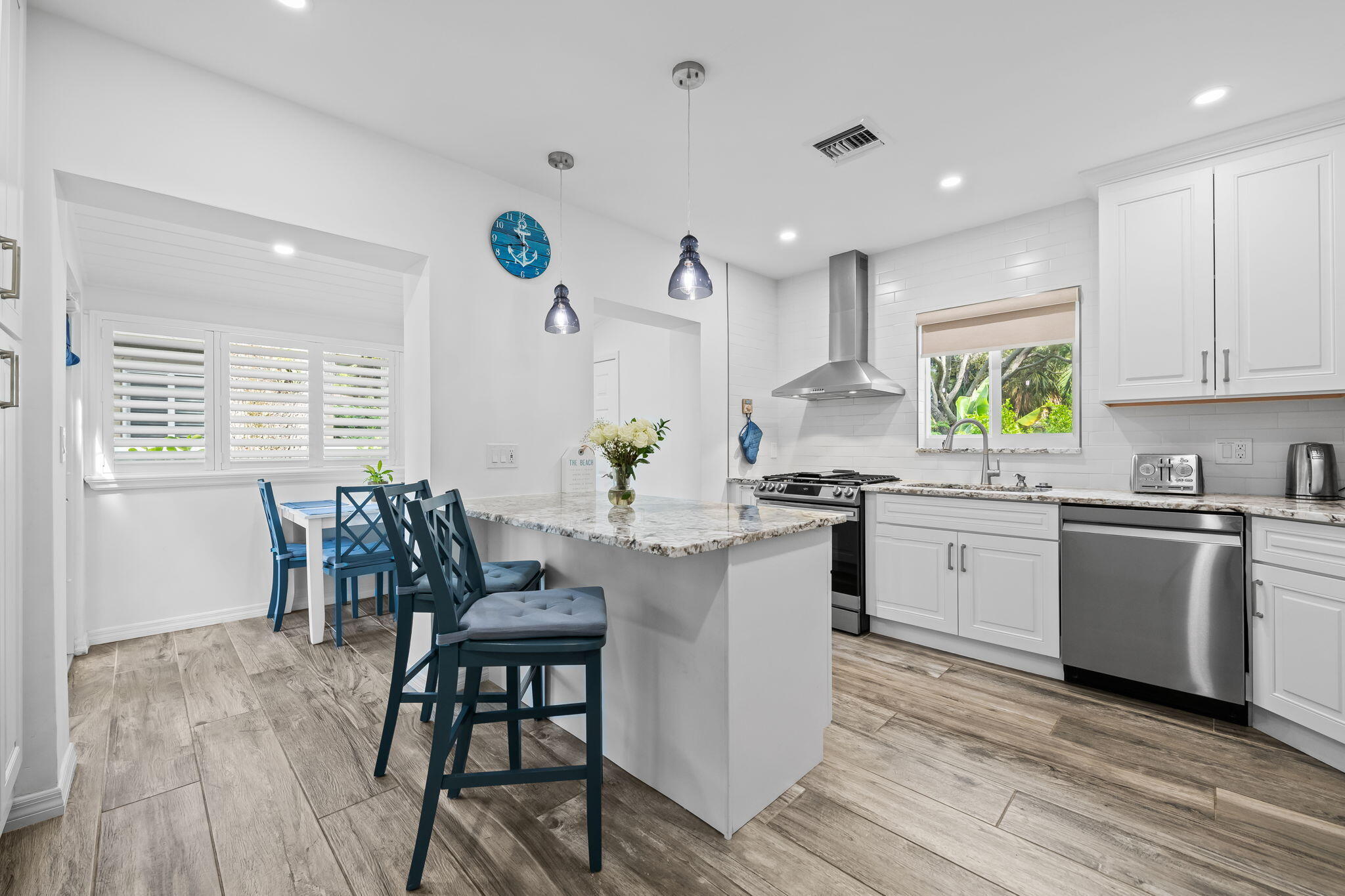 1300 SW 17th St Fort Lauderdale, FL 33315