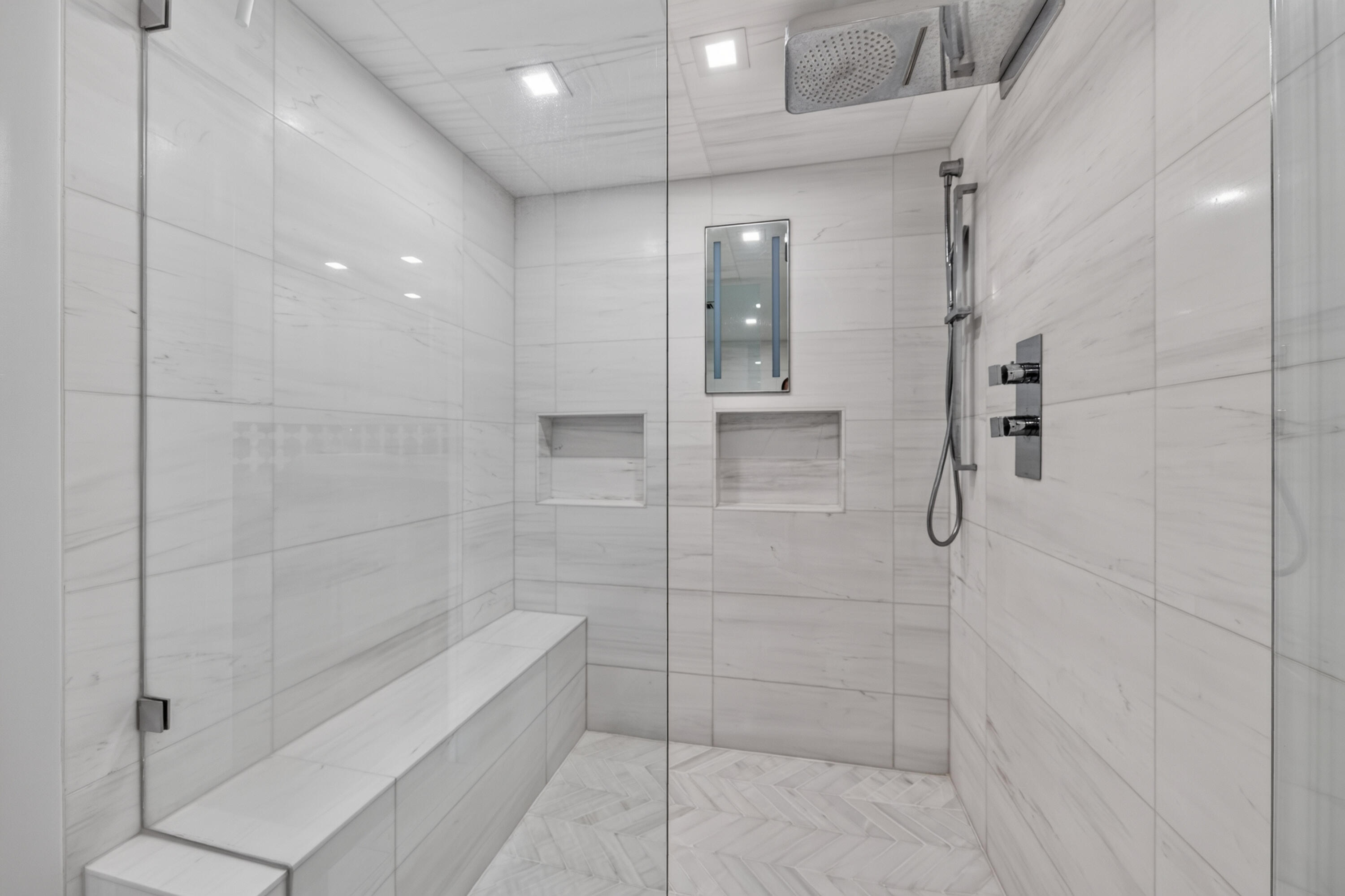 3900 Galt Ocean #2417 Fort Lauderdale, FL 33308