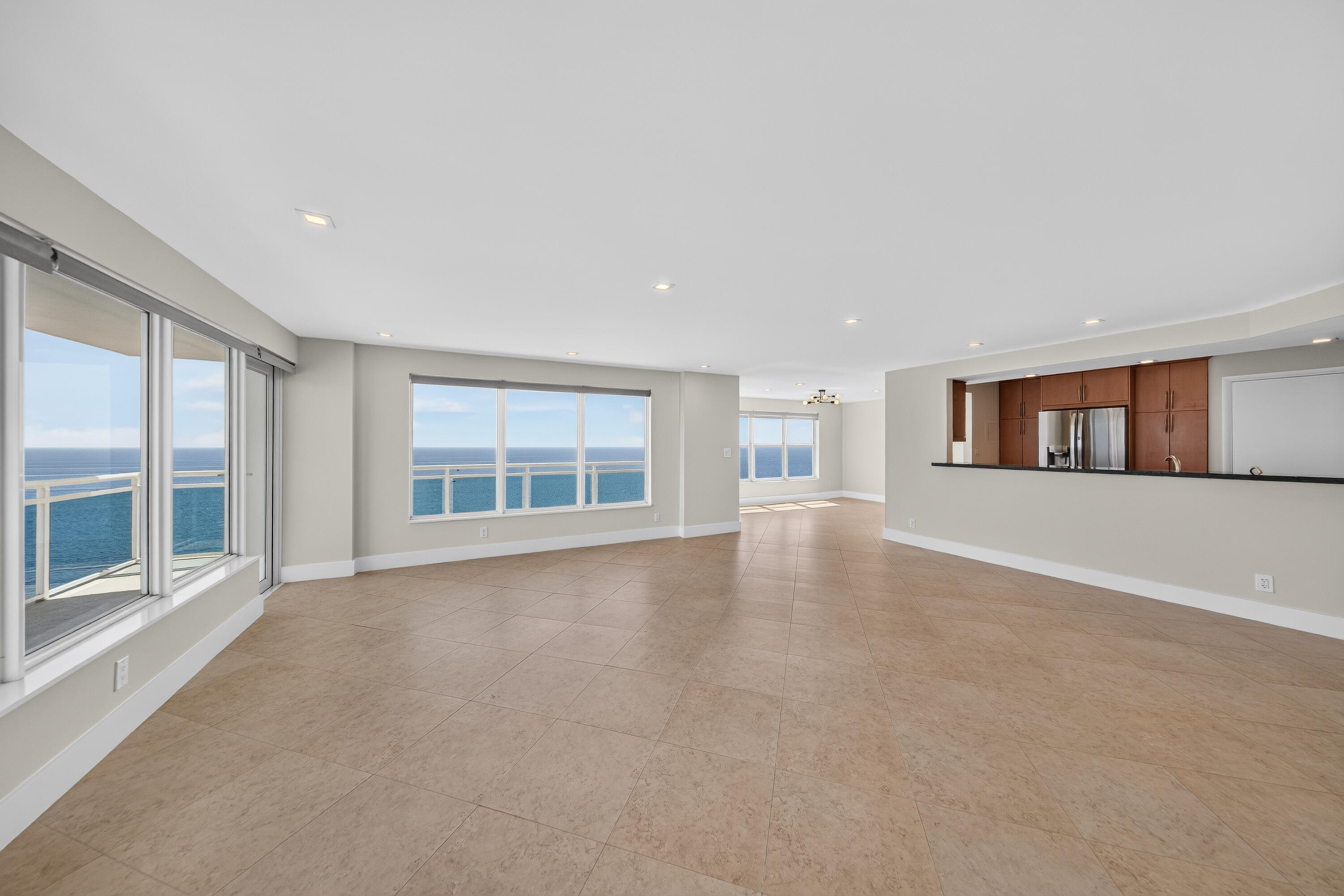 3900 Galt Ocean #2417 Fort Lauderdale, FL 33308