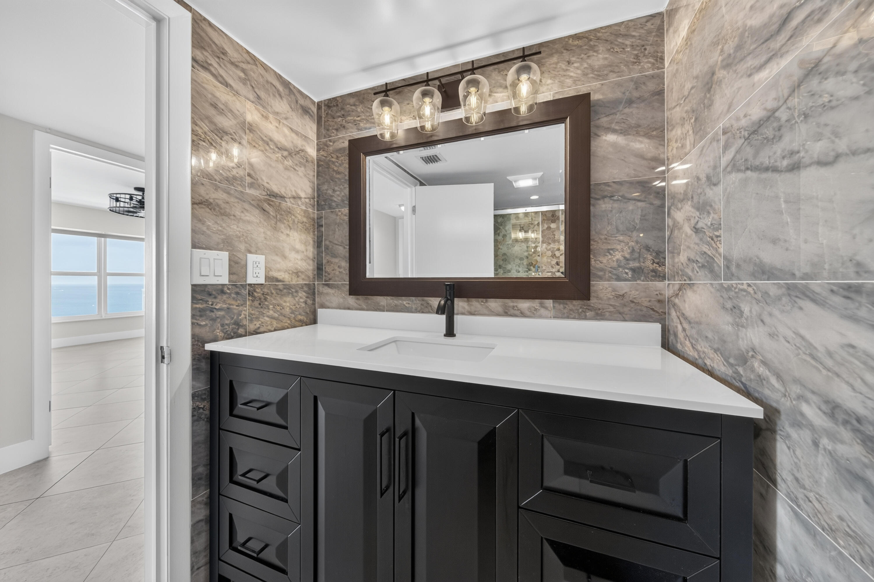 3900 Galt Ocean #2417 Fort Lauderdale, FL 33308
