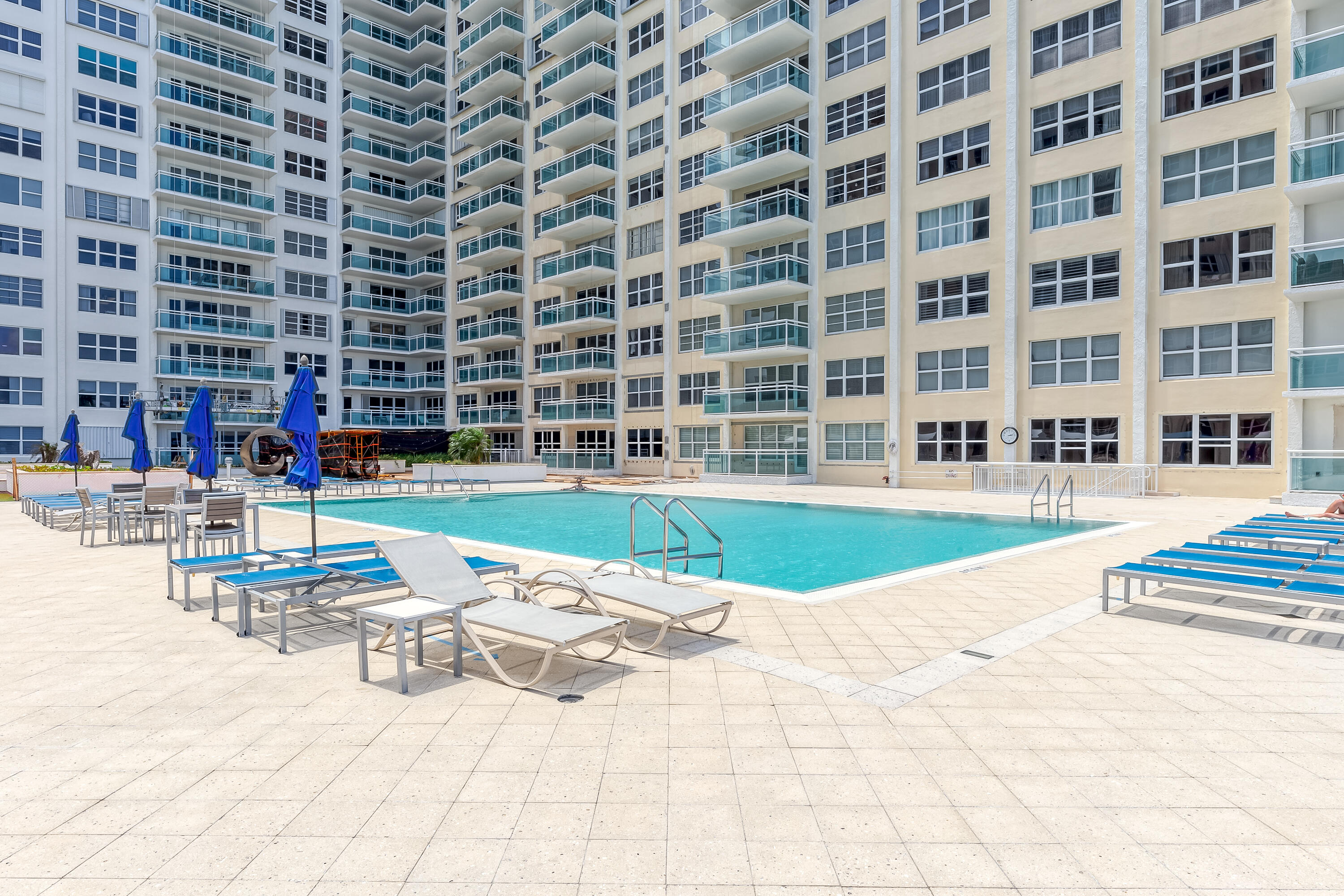 3900 Galt Ocean #2417 Fort Lauderdale, FL 33308