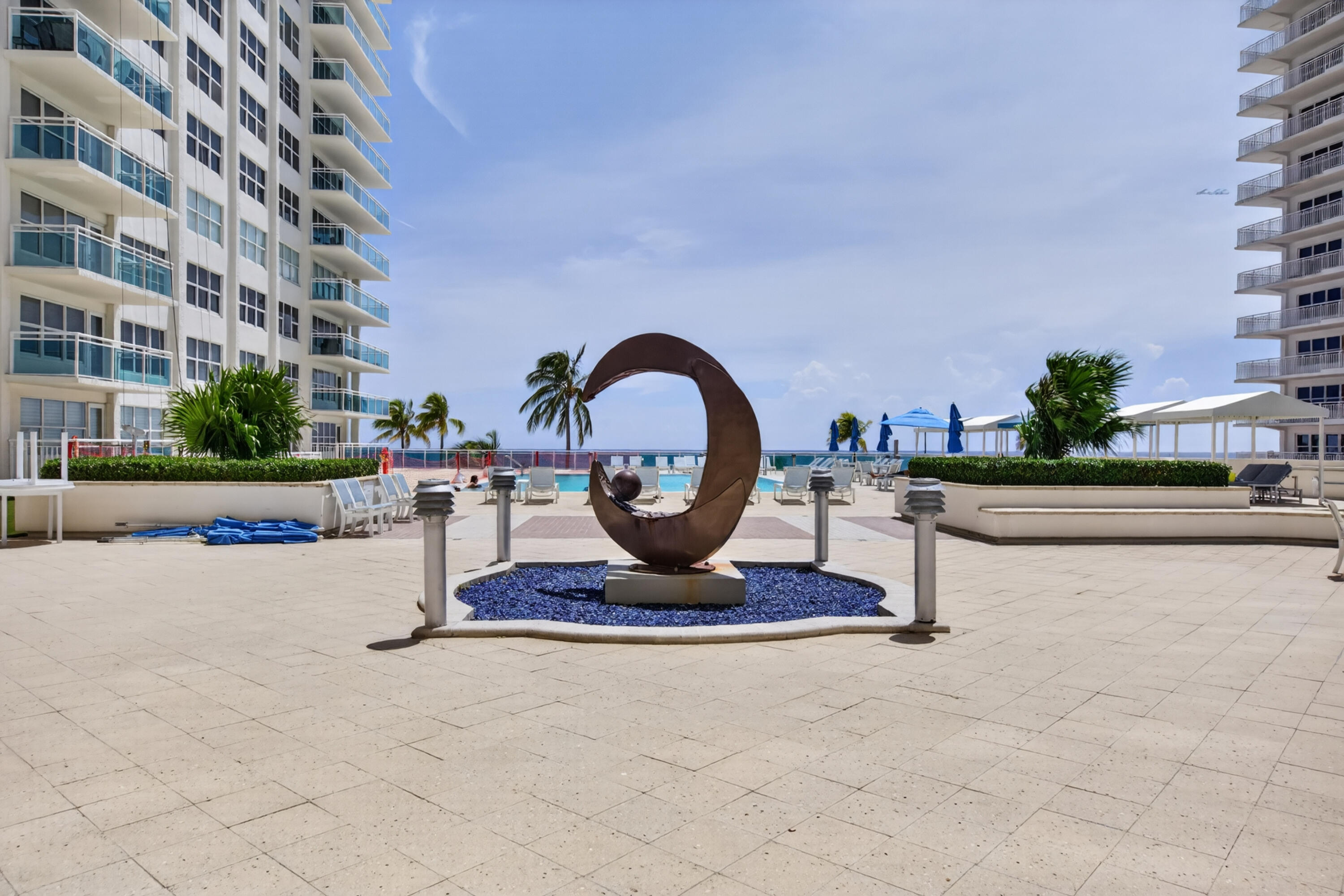 3900 Galt Ocean #2417 Fort Lauderdale, FL 33308