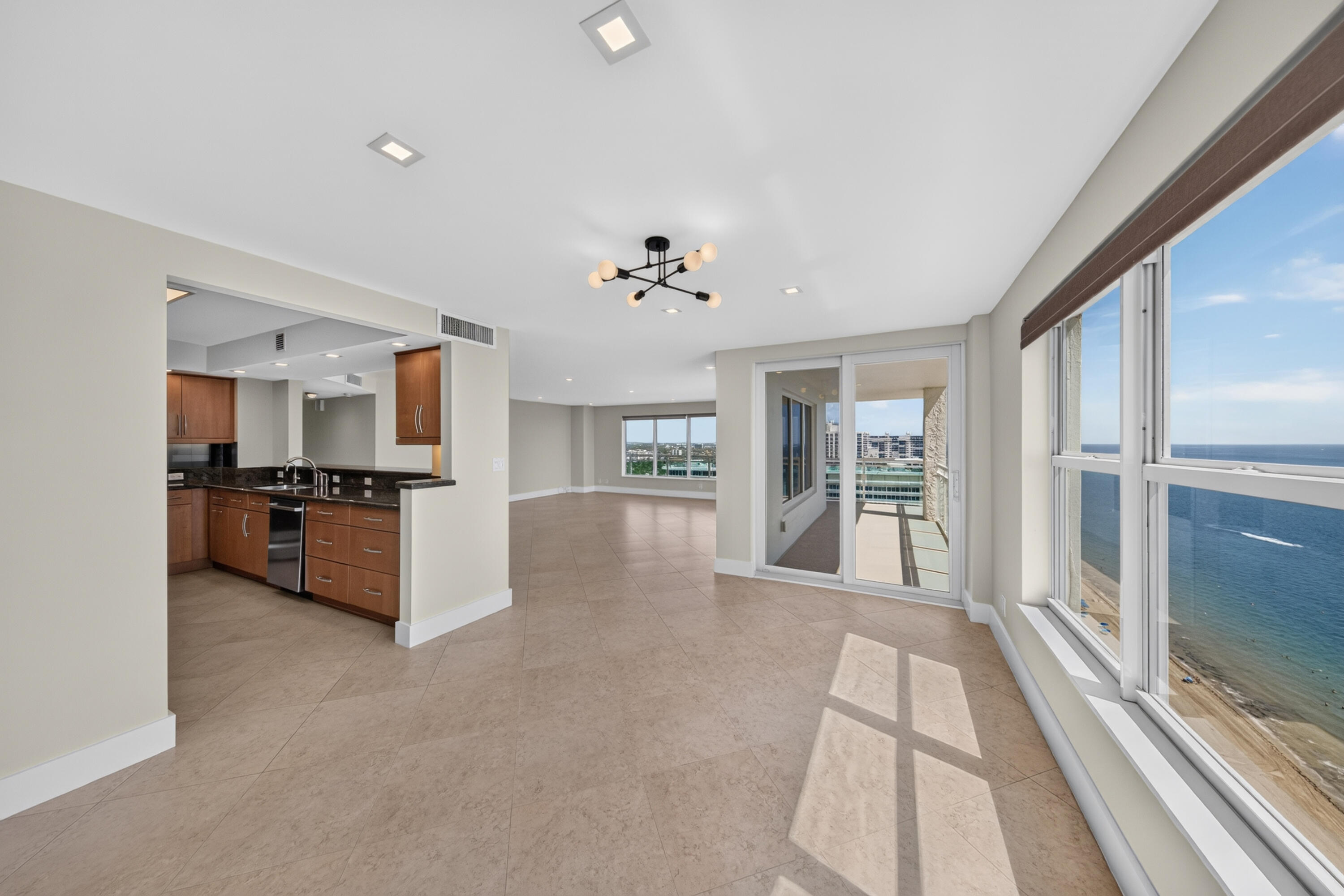 3900 Galt Ocean #2417 Fort Lauderdale, FL 33308