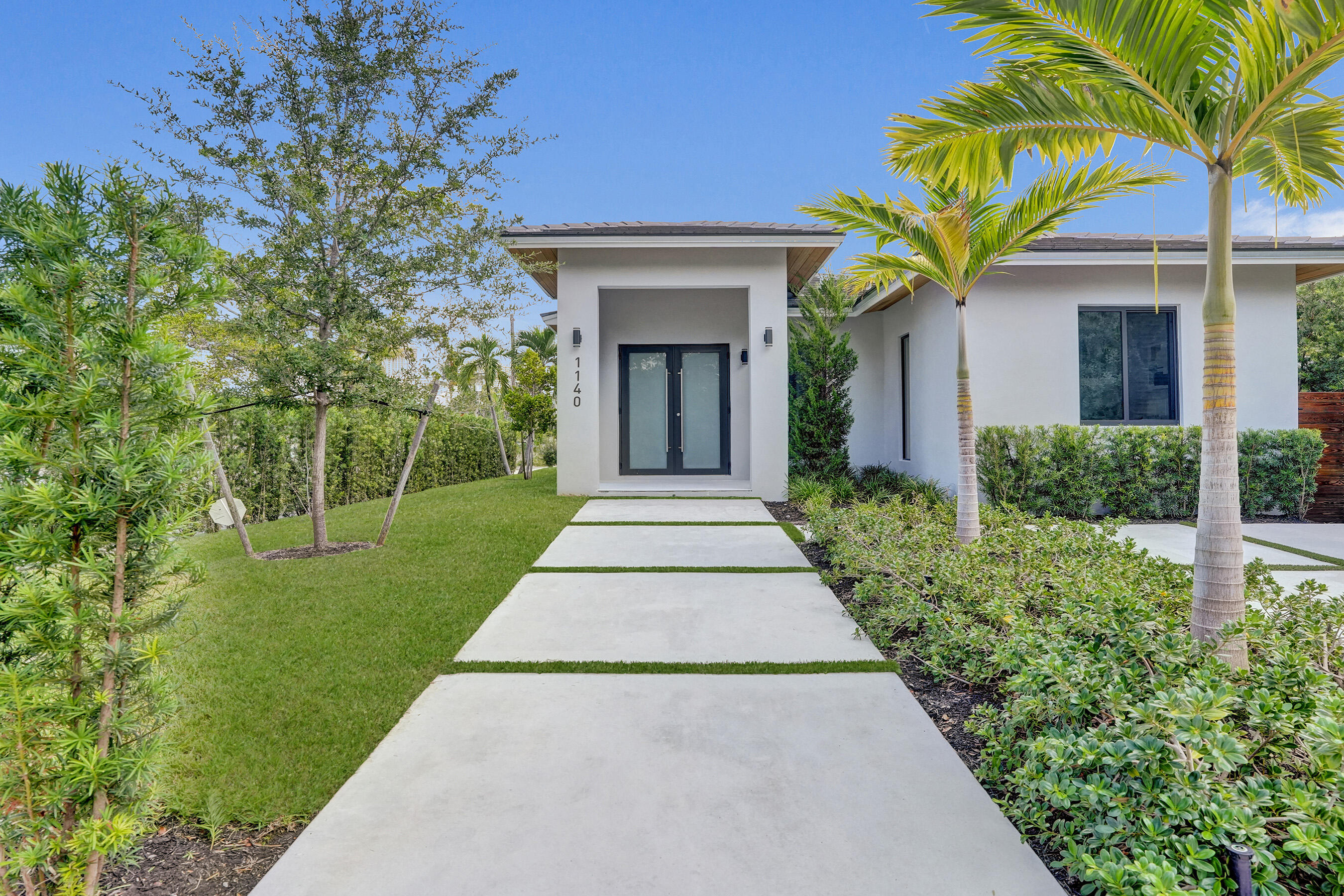 1140 SE 6th Fort Lauderdale, FL 33316