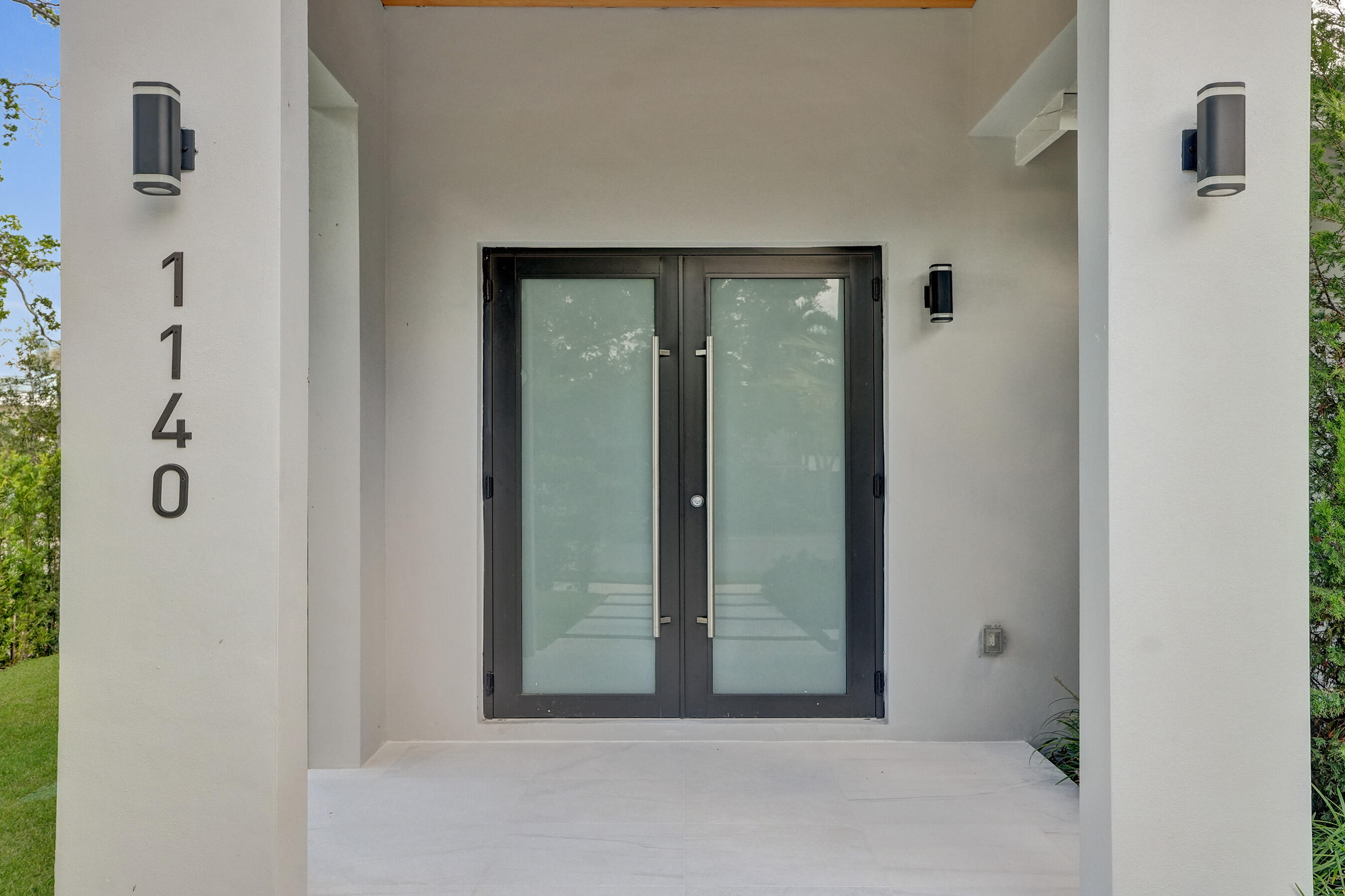 1140 SE 6th Fort Lauderdale, FL 33316
